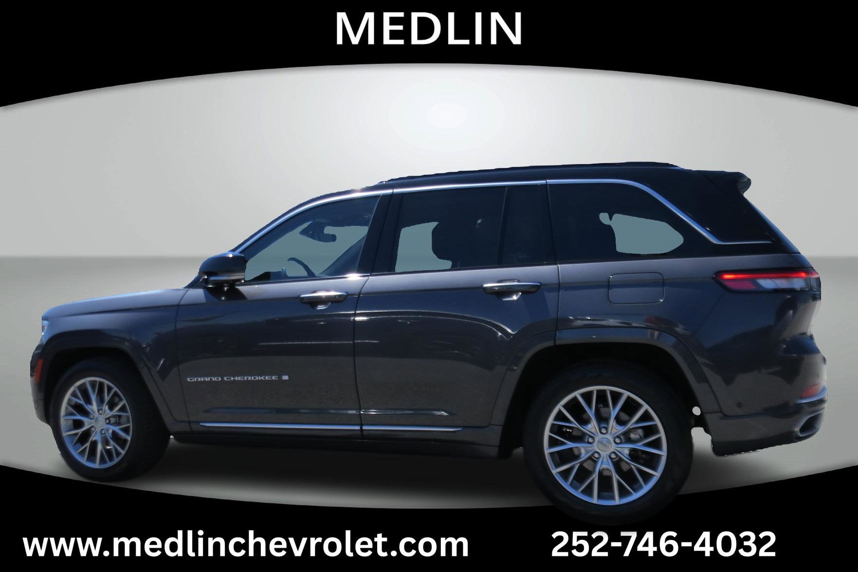 2025 Jeep Grand Cherokee Summit