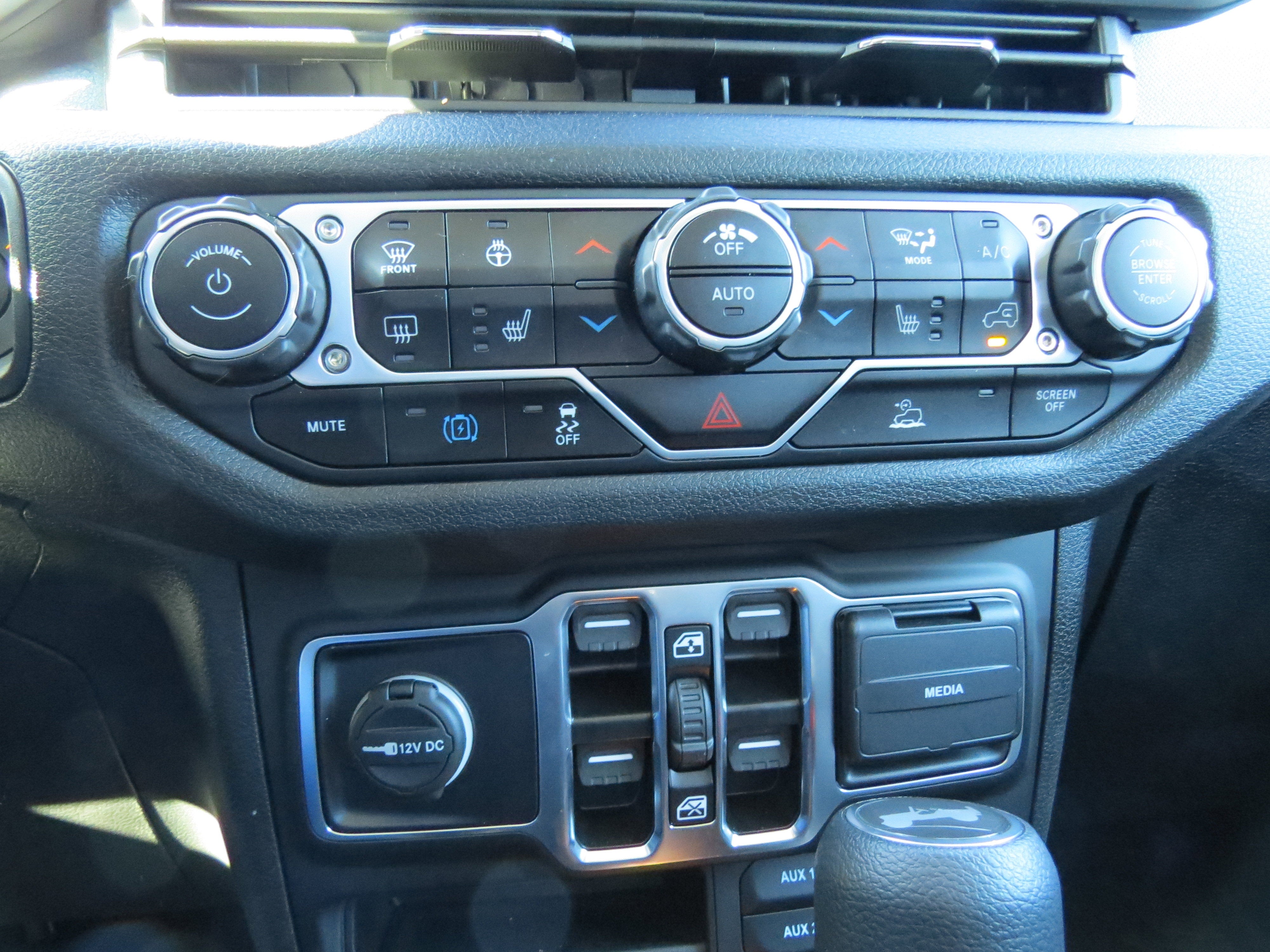 2025 Jeep Wrangler 4xe Sport S