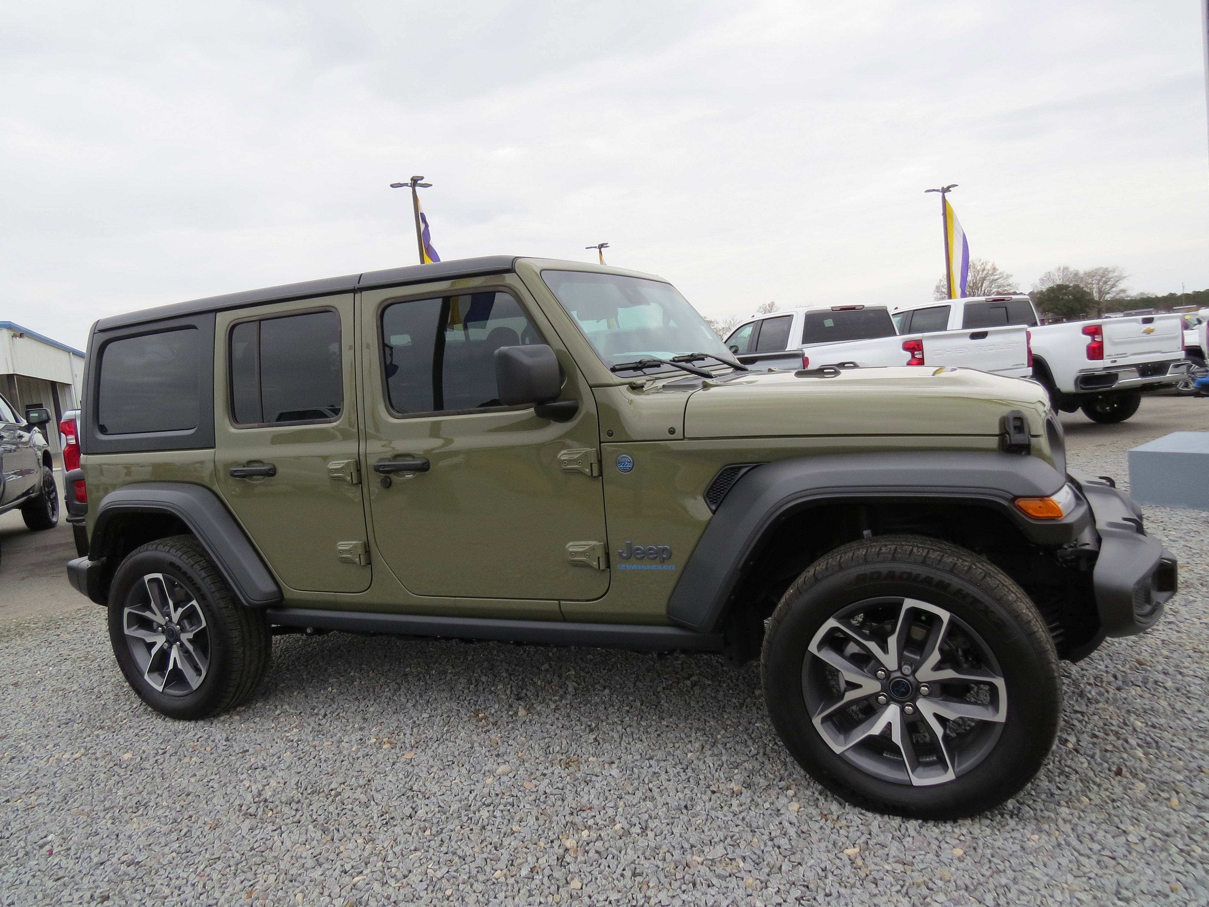 2025 Jeep Wrangler 4xe Sport S