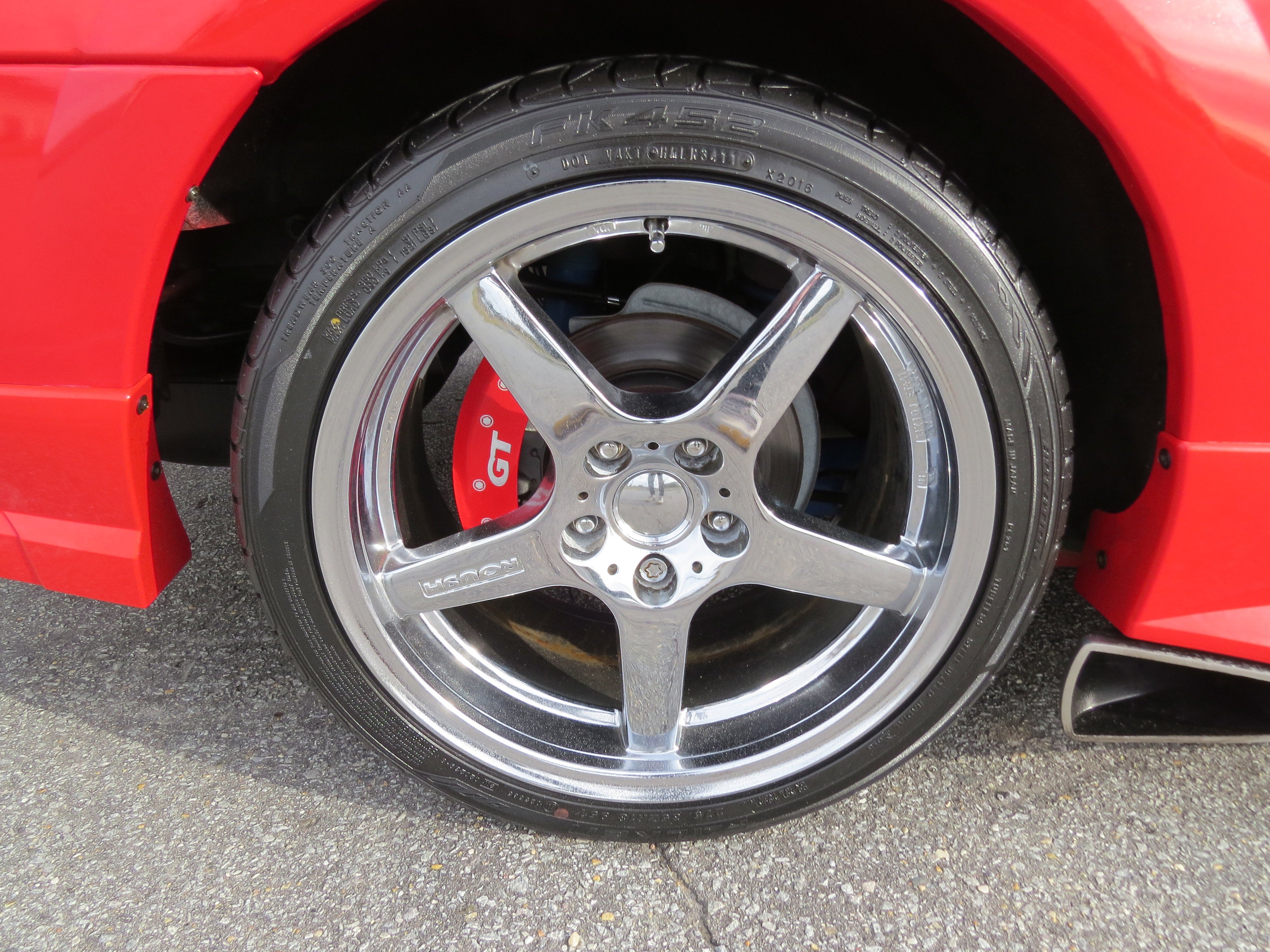 2002 Ford Mustang GT Deluxe