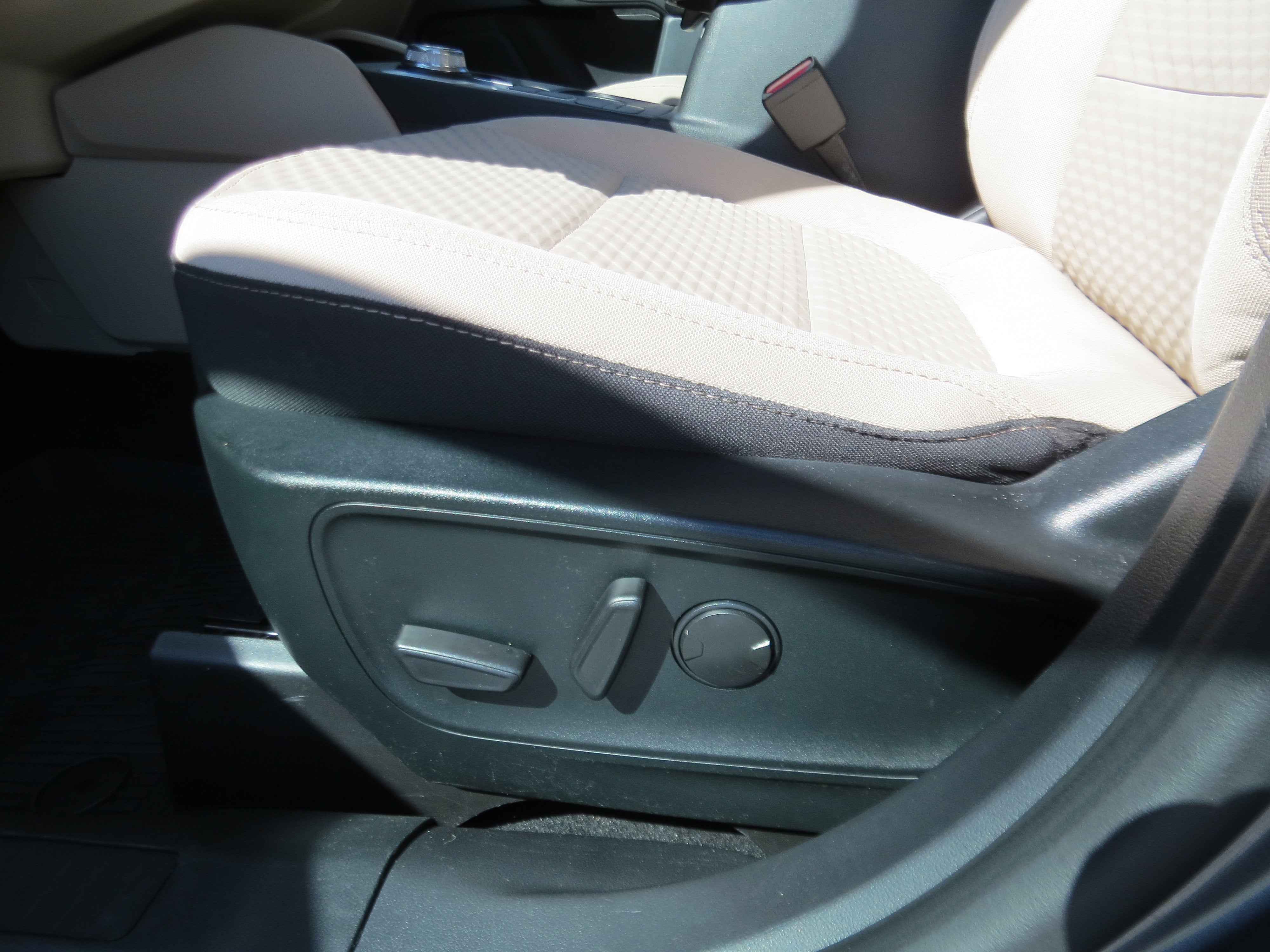 2022 Ford Escape SE Hybrid