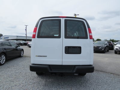 2025 Chevrolet Express Cargo WT