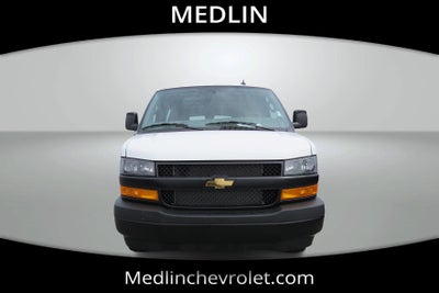 2025 Chevrolet Express Cargo WT