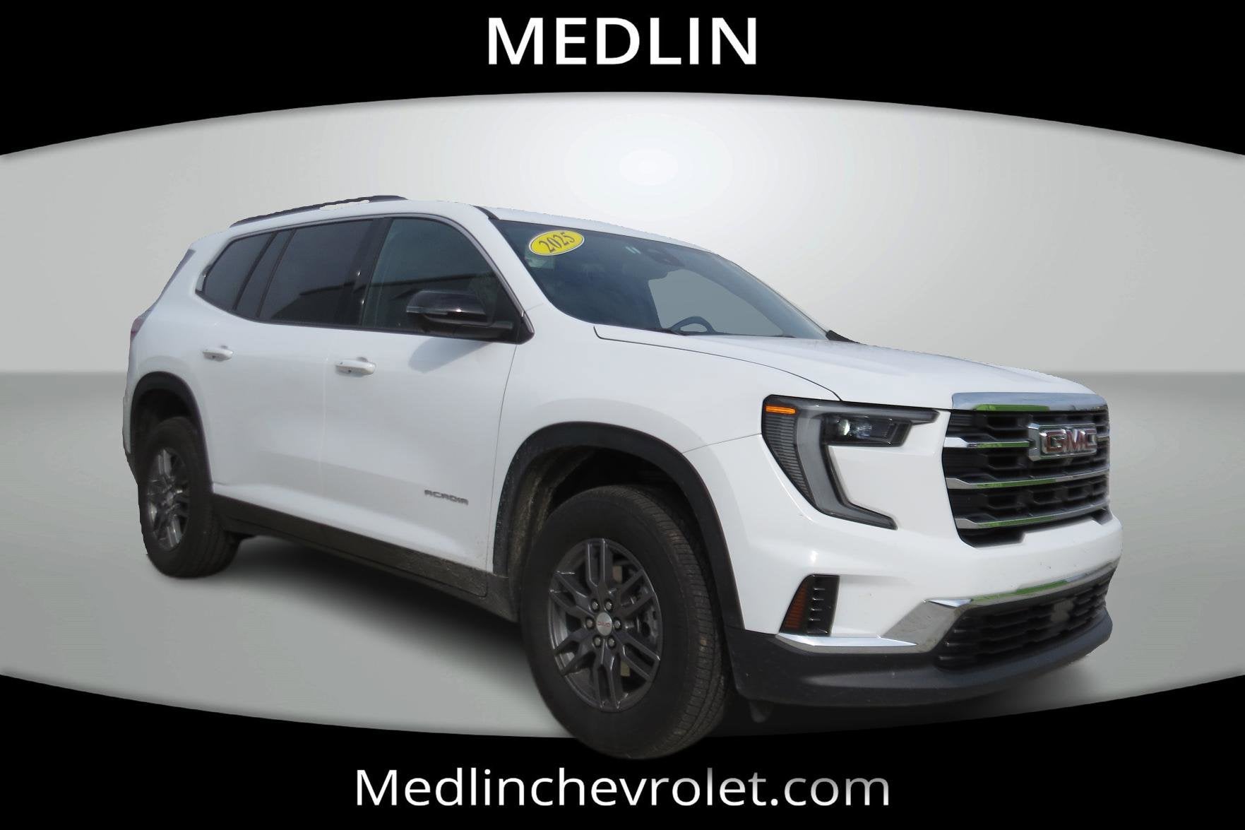 2025 GMC Acadia Elevation