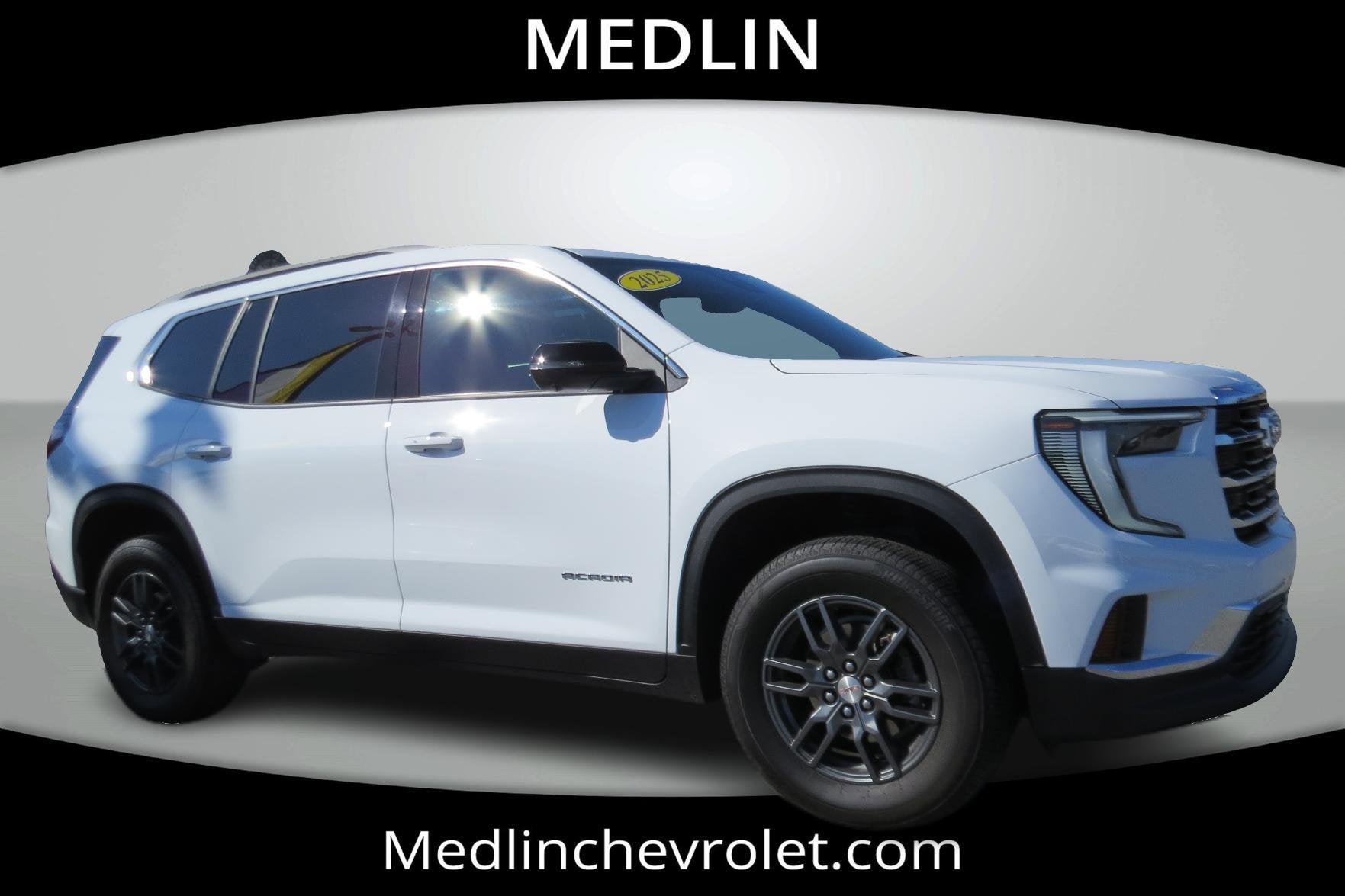 2025 GMC Acadia Elevation