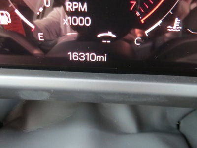 2025 GMC Acadia AT4