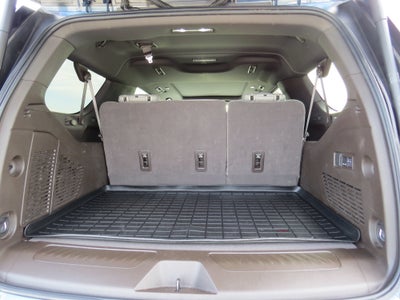 2025 Chevrolet Suburban LT