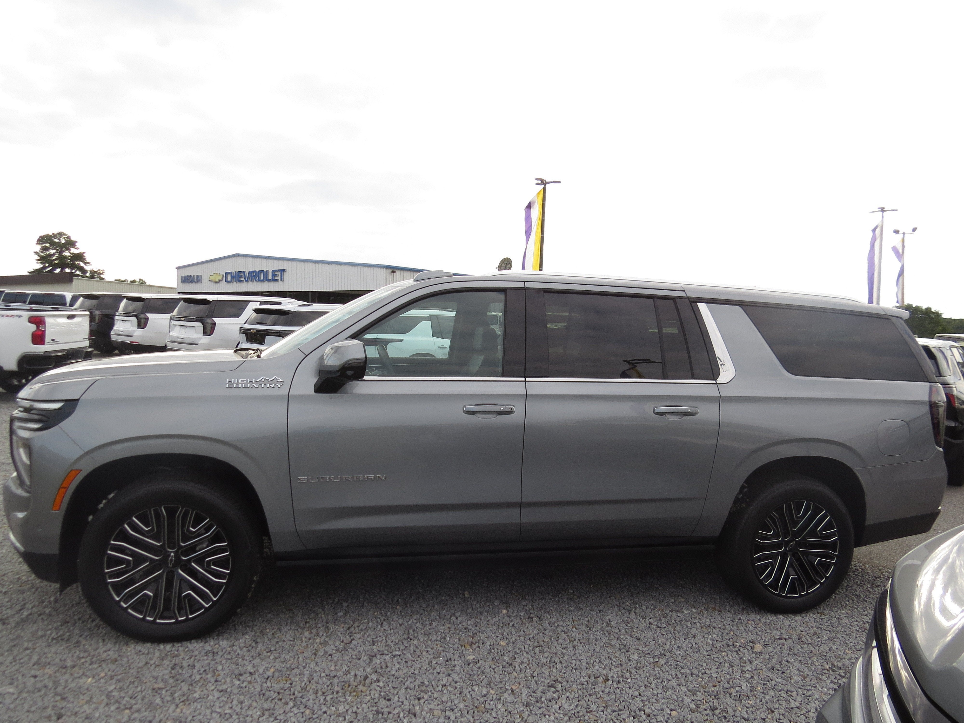 2025 Chevrolet Suburban High Country