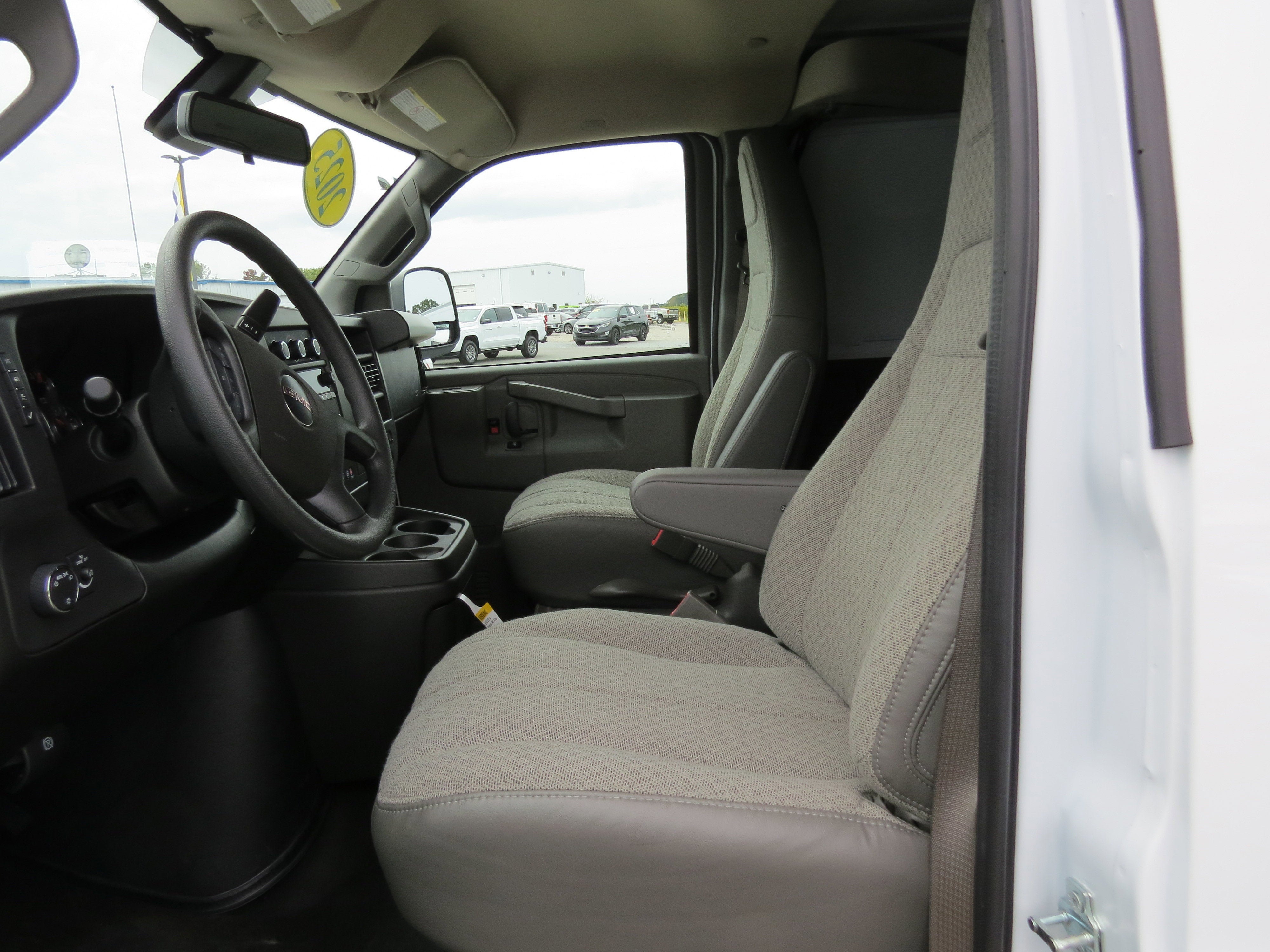 2025 GMC Savana Cargo Work Van