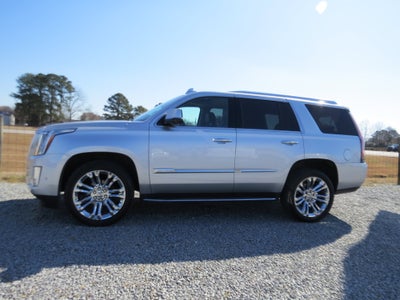 2020 Cadillac Escalade Luxury