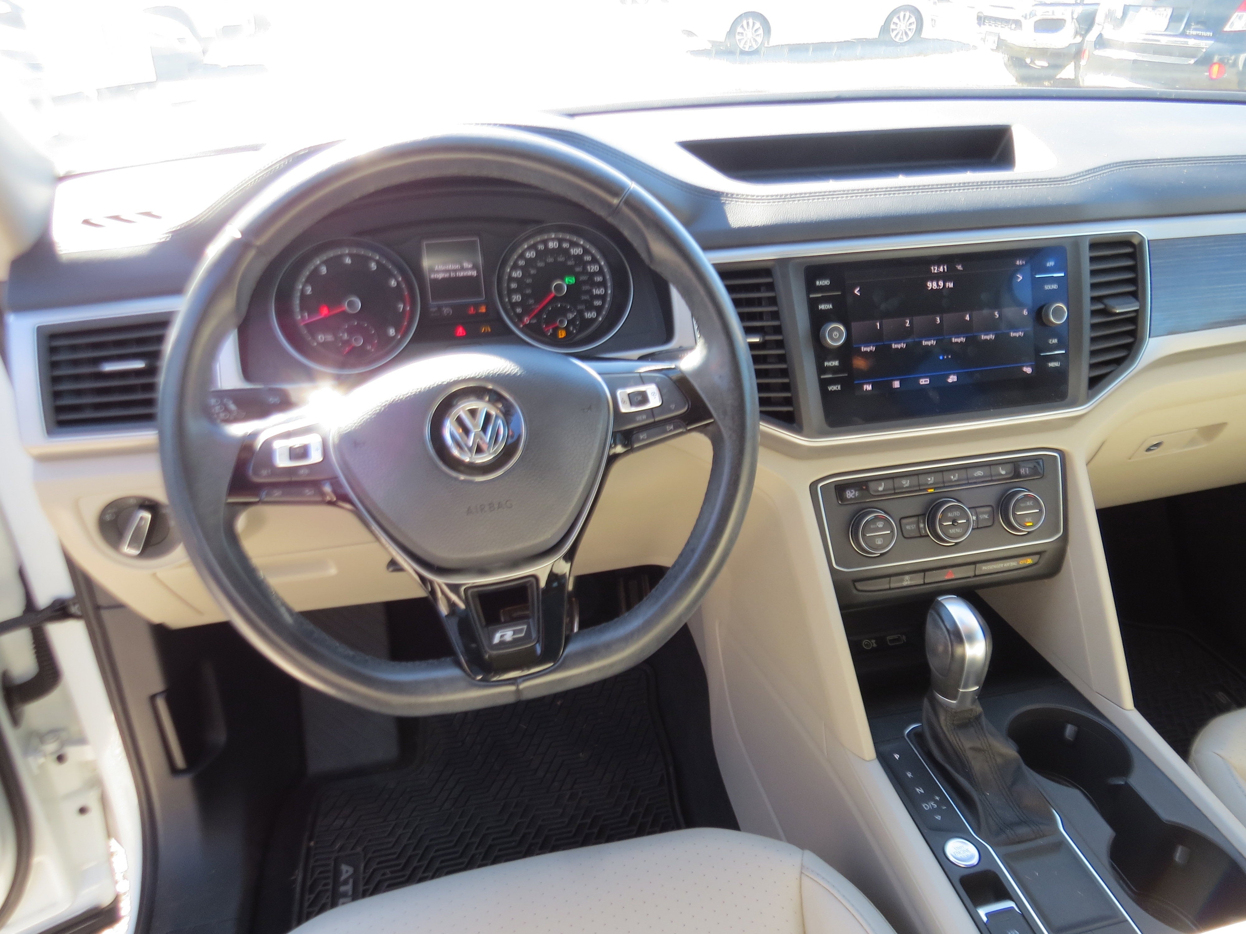 2019 Volkswagen Atlas 3.6L V6 SE w/Technology R-Line