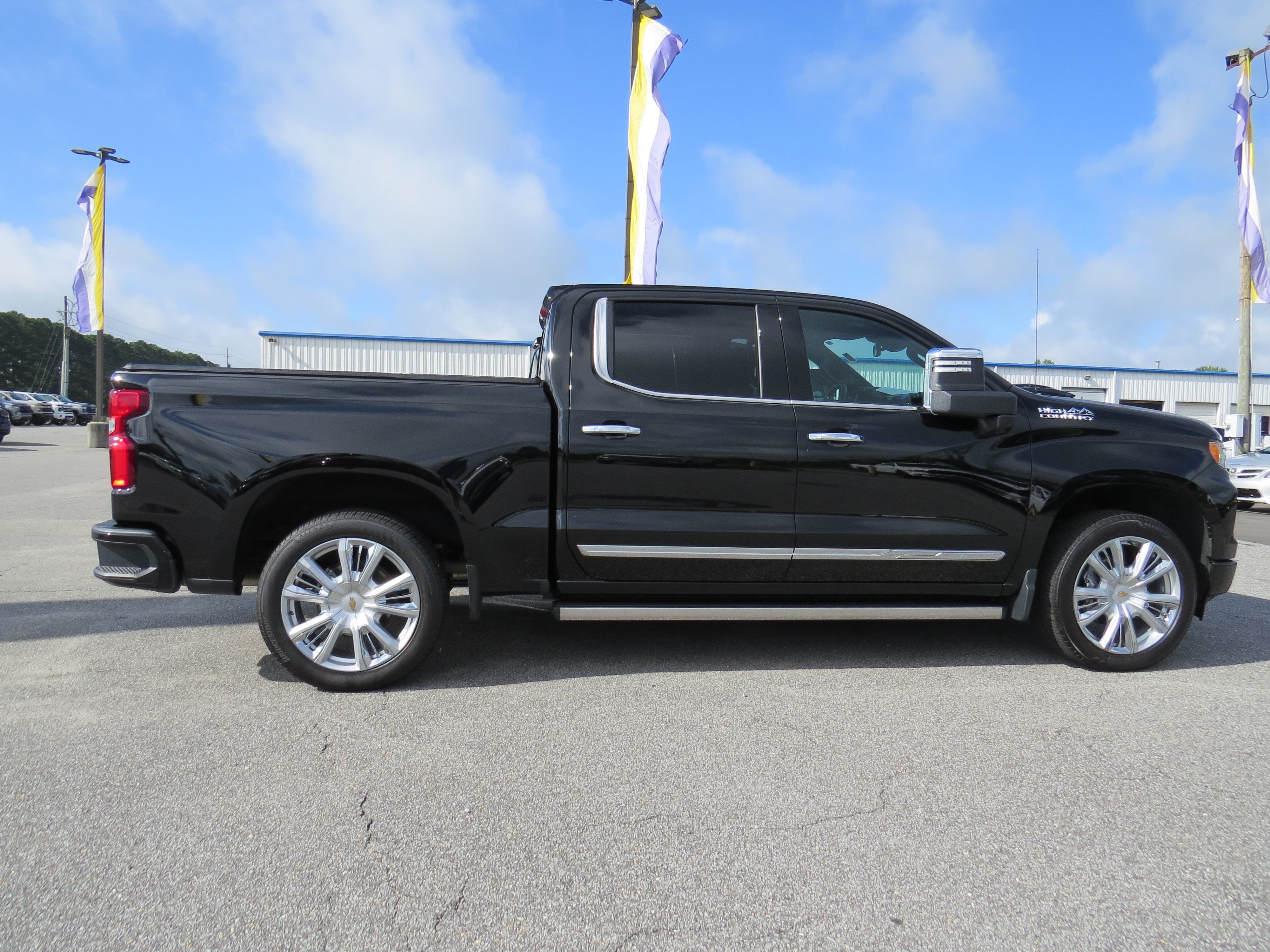 2025 Chevrolet Silverado 1500 High Country