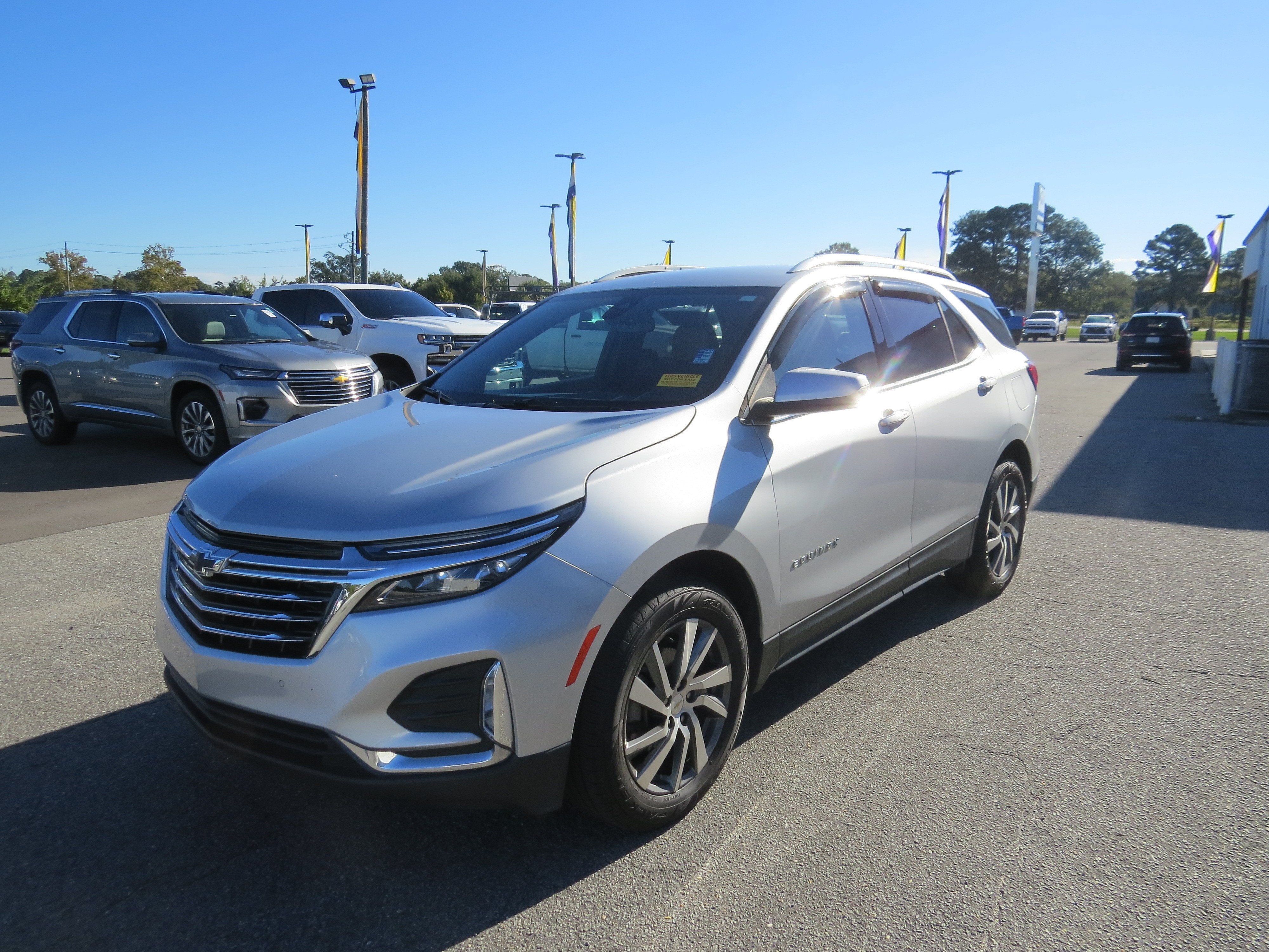 2022 Chevrolet Equinox Premier