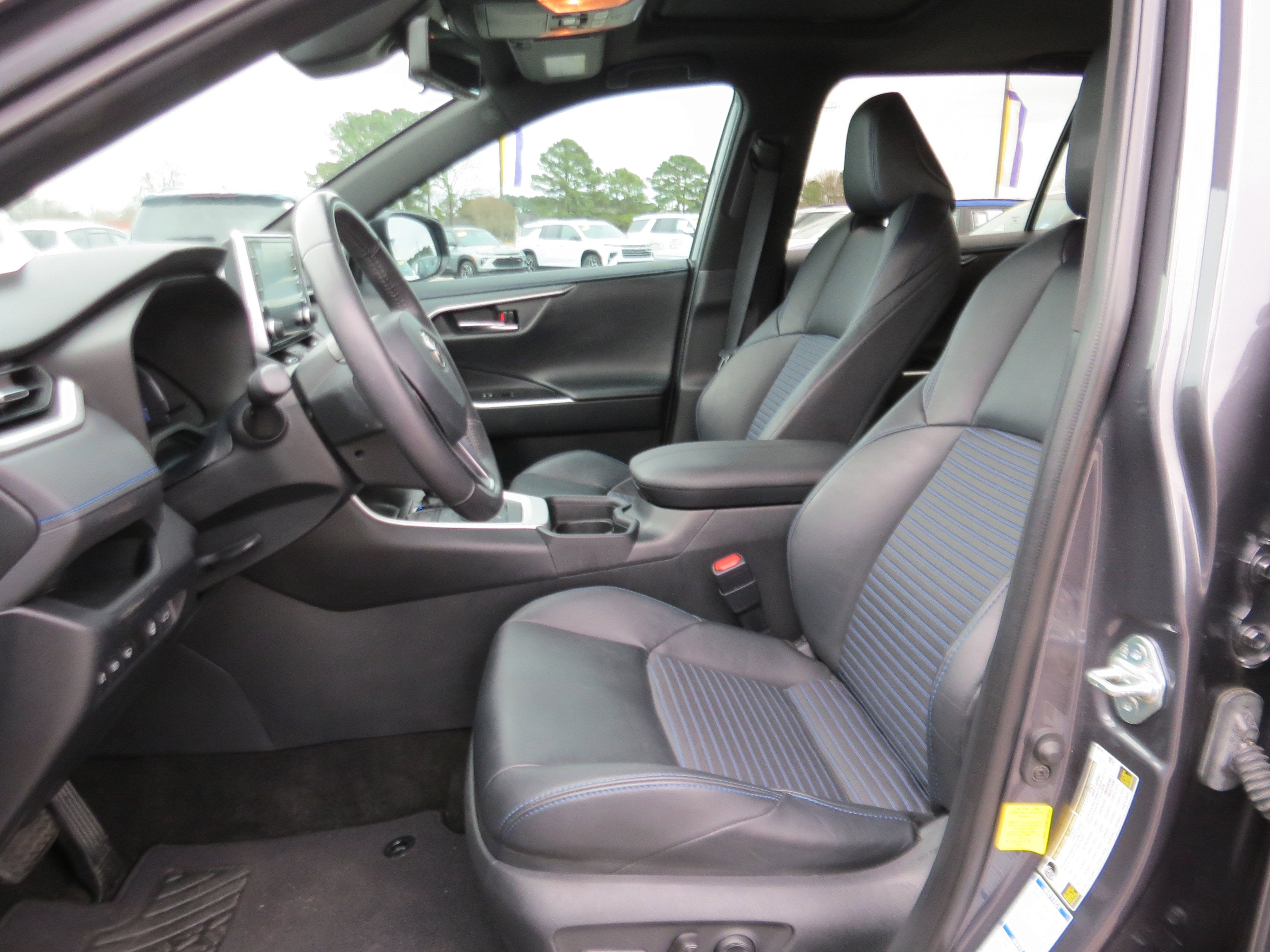 2019 Toyota RAV4 Hybrid XSE