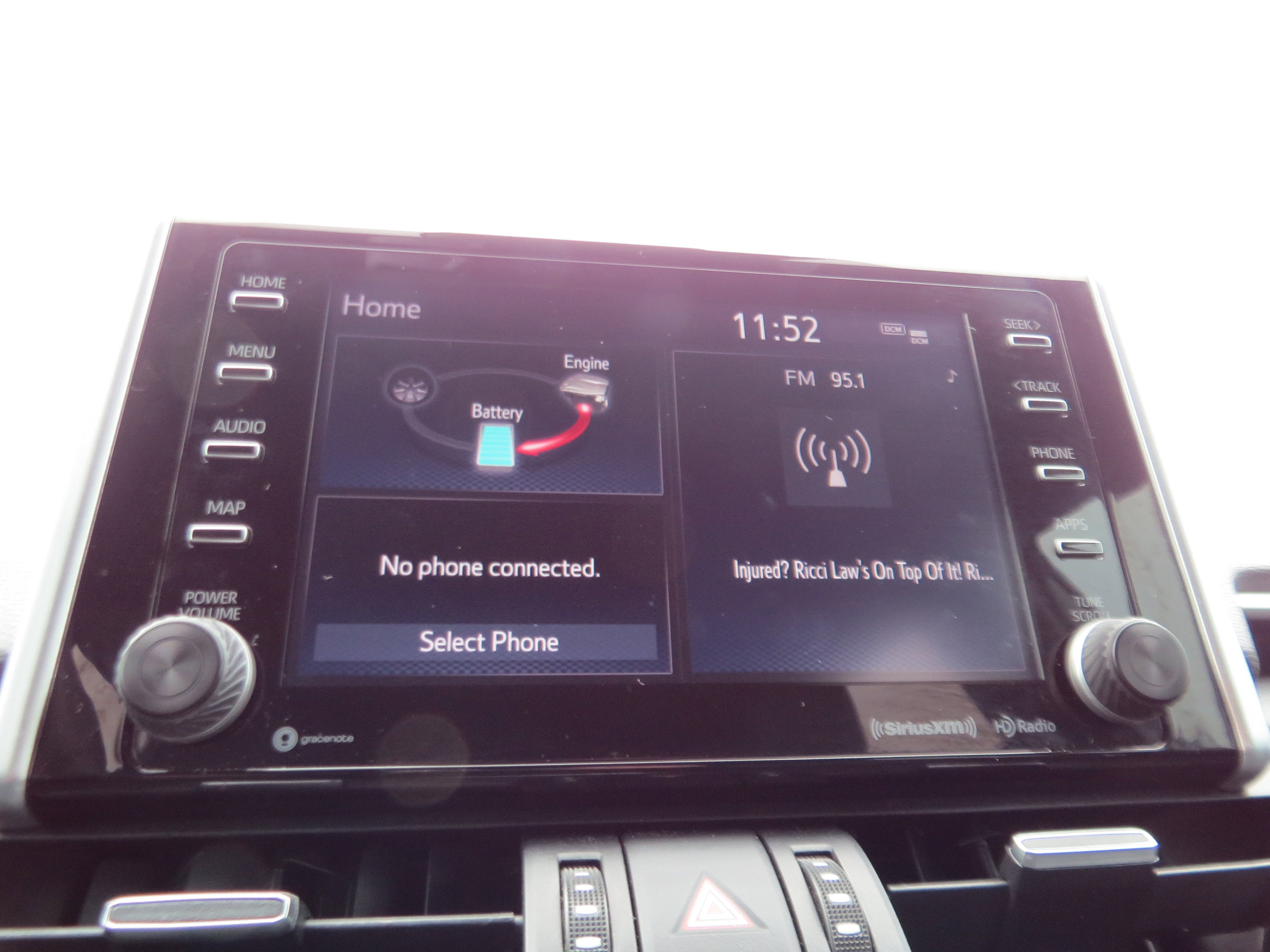 2019 Toyota RAV4 Hybrid XSE