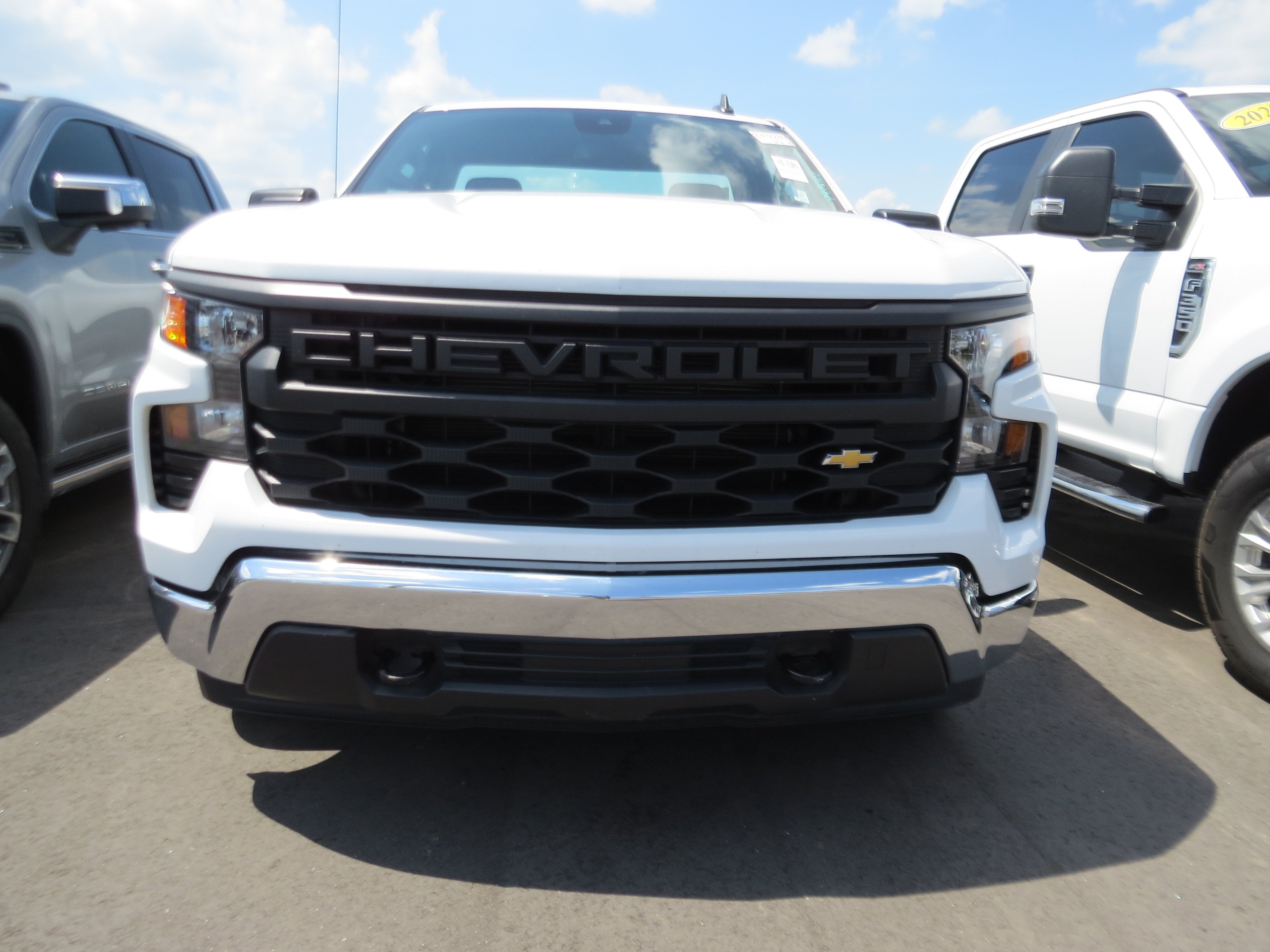 2025 Chevrolet Silverado 1500 WT