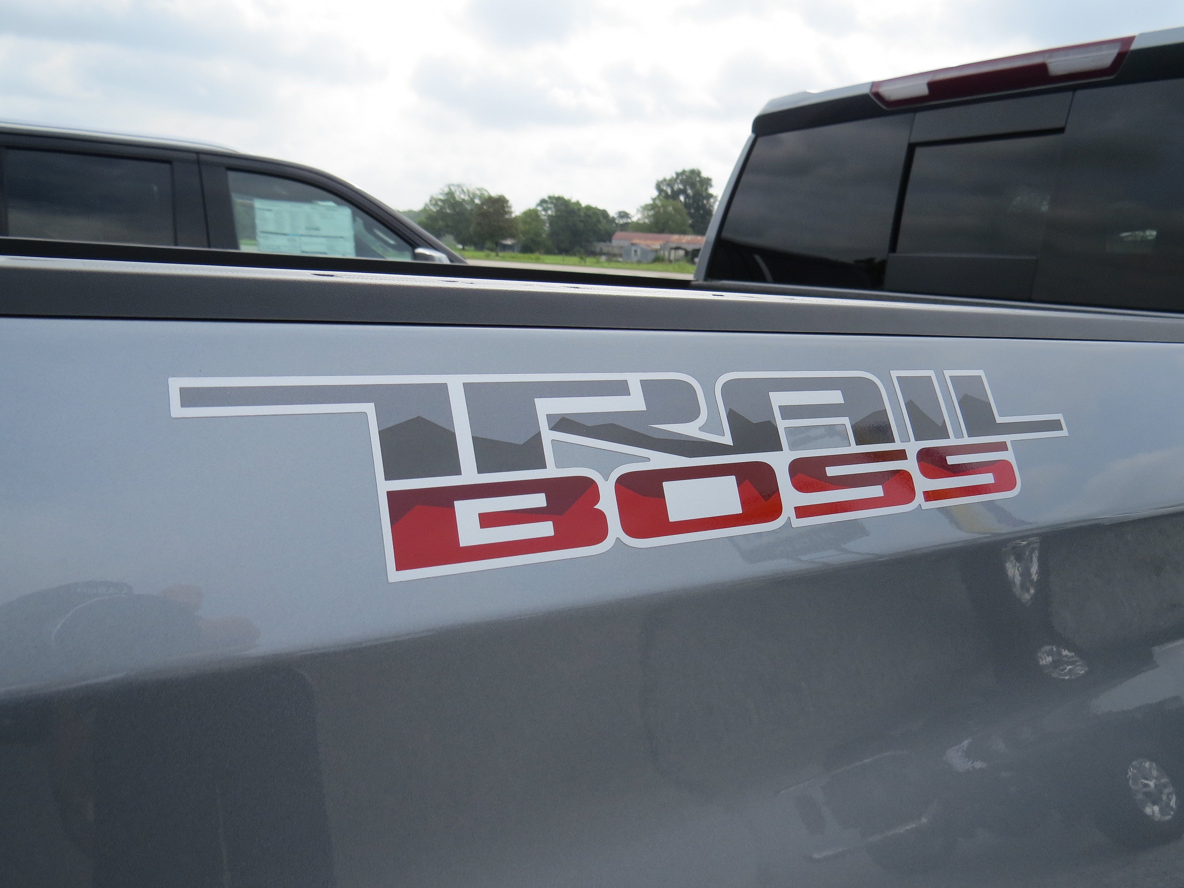 2025 Chevrolet Silverado 1500 LT Trail Boss