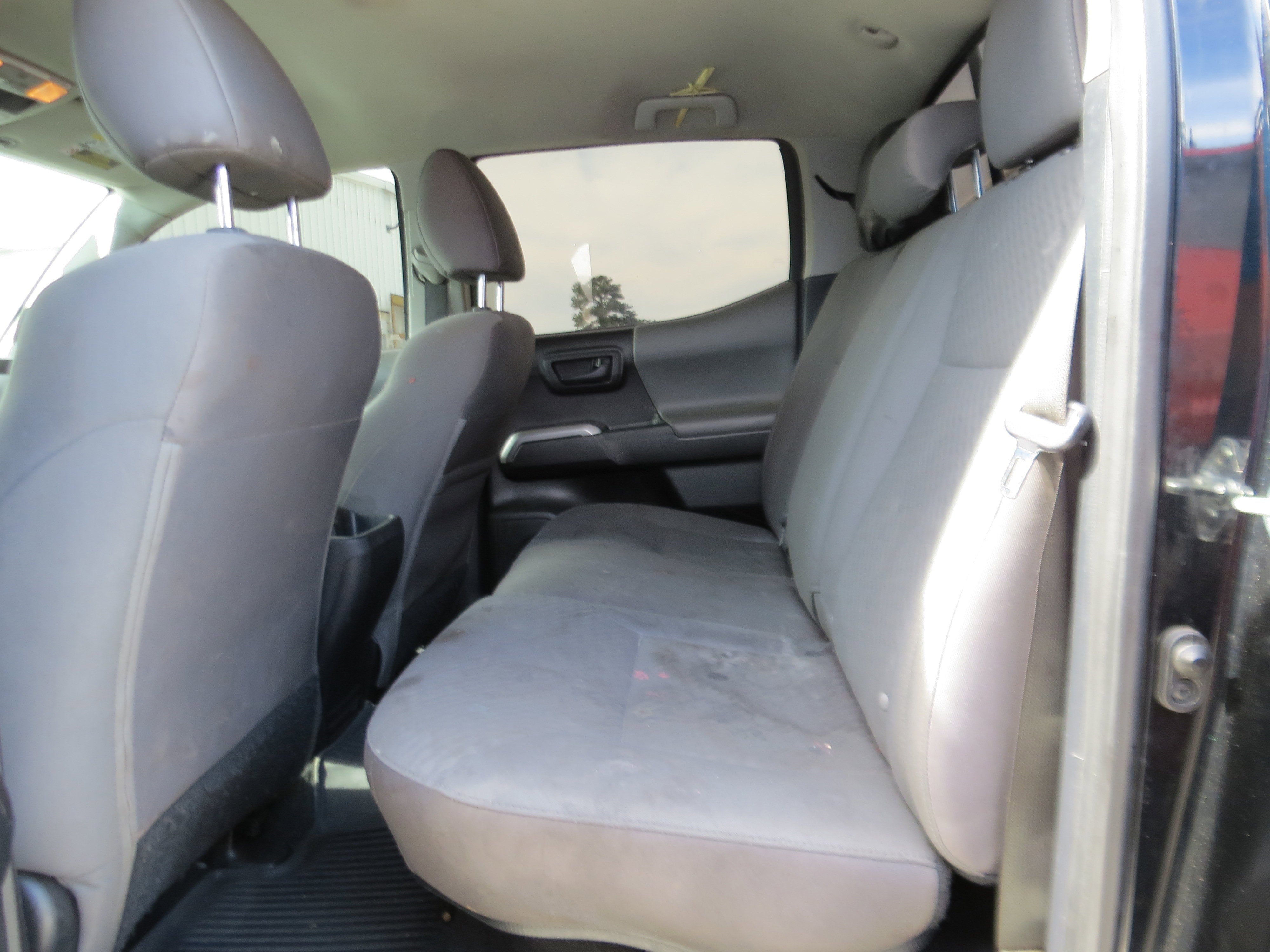 2022 Toyota Tacoma 2WD SR5