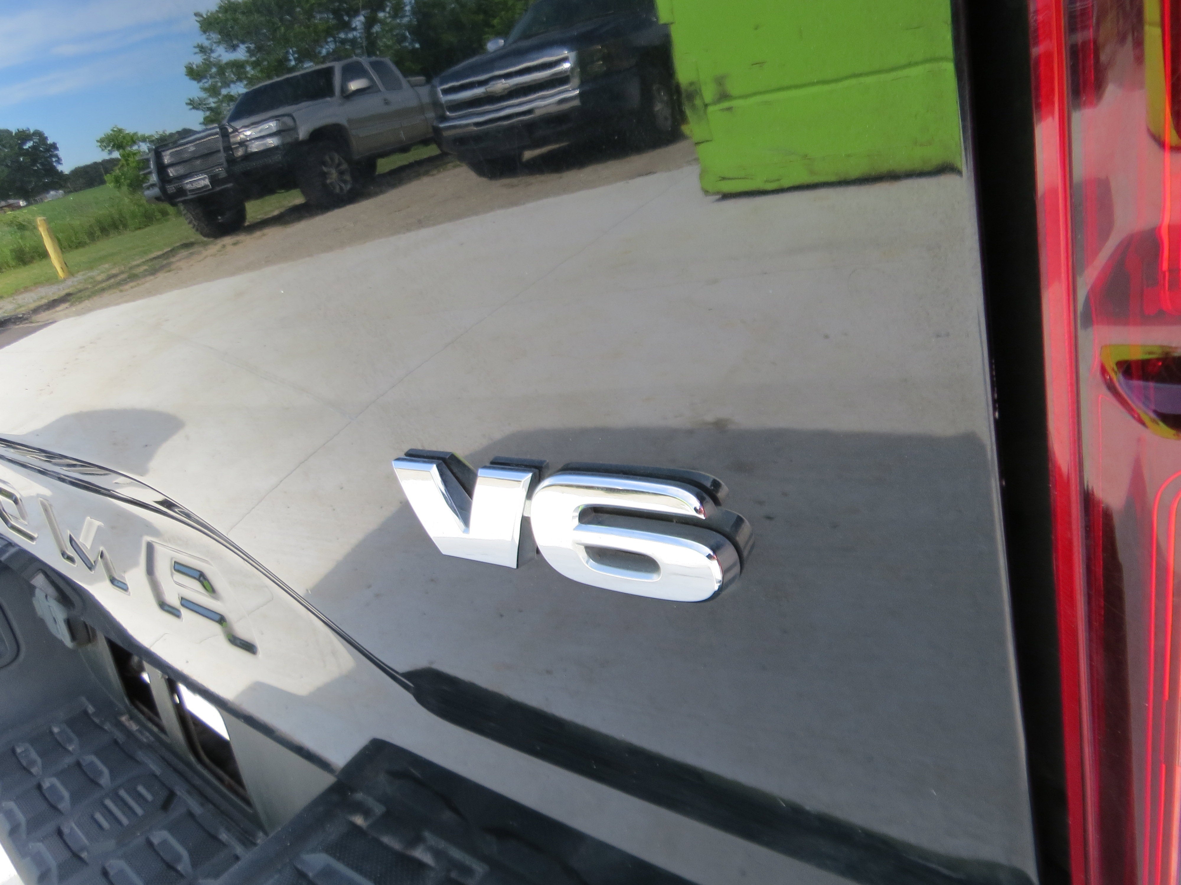 2022 Toyota Tacoma 2WD SR5