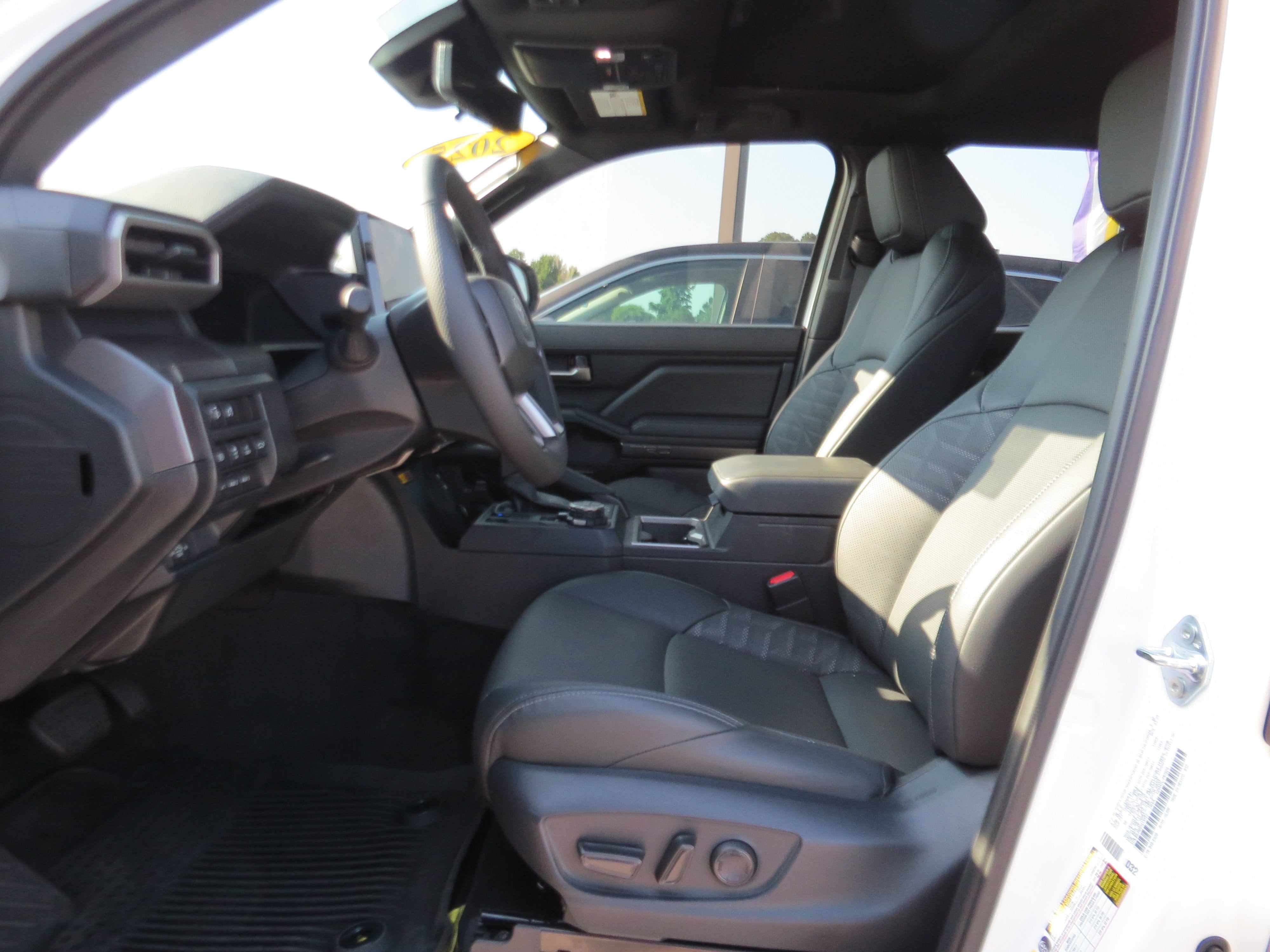 2025 Toyota Tacoma 4WD SR
