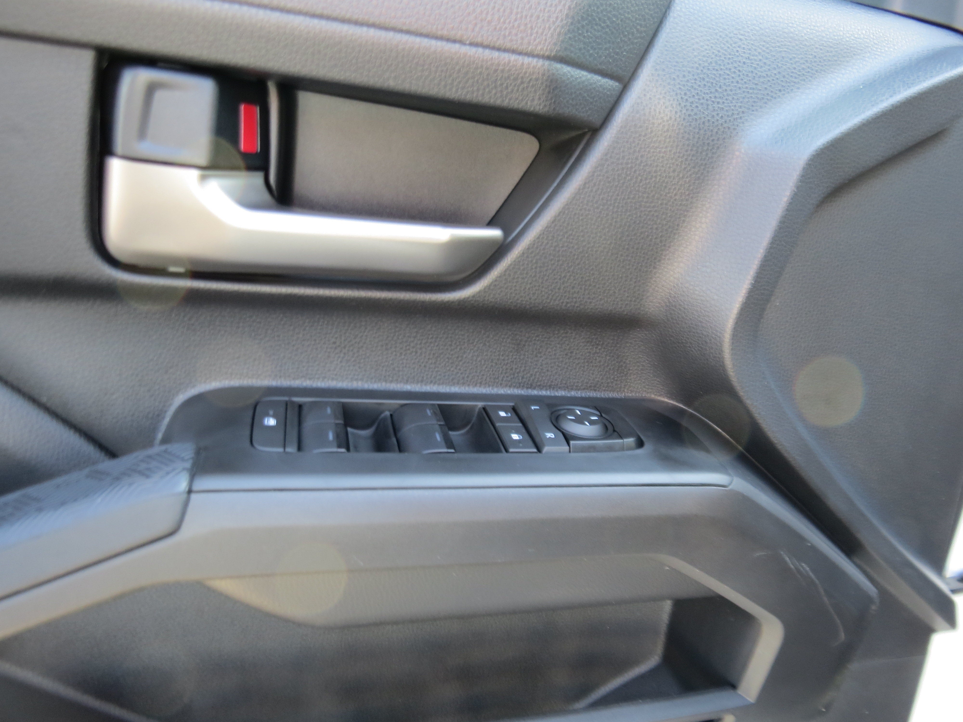 2025 Toyota Tacoma 4WD SR