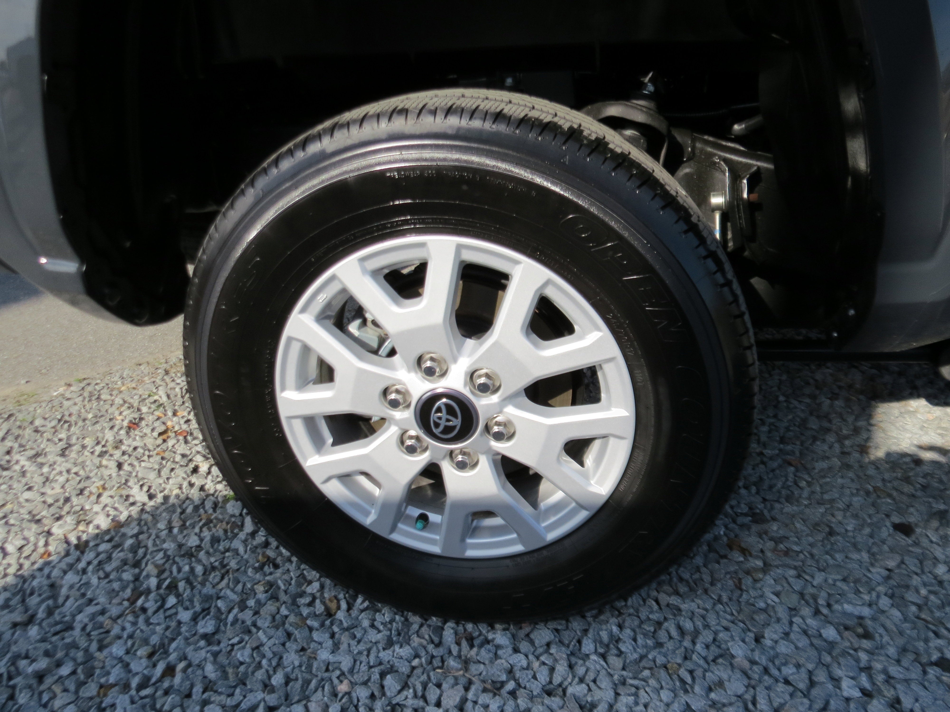 2024 Toyota Tacoma 4WD SR5