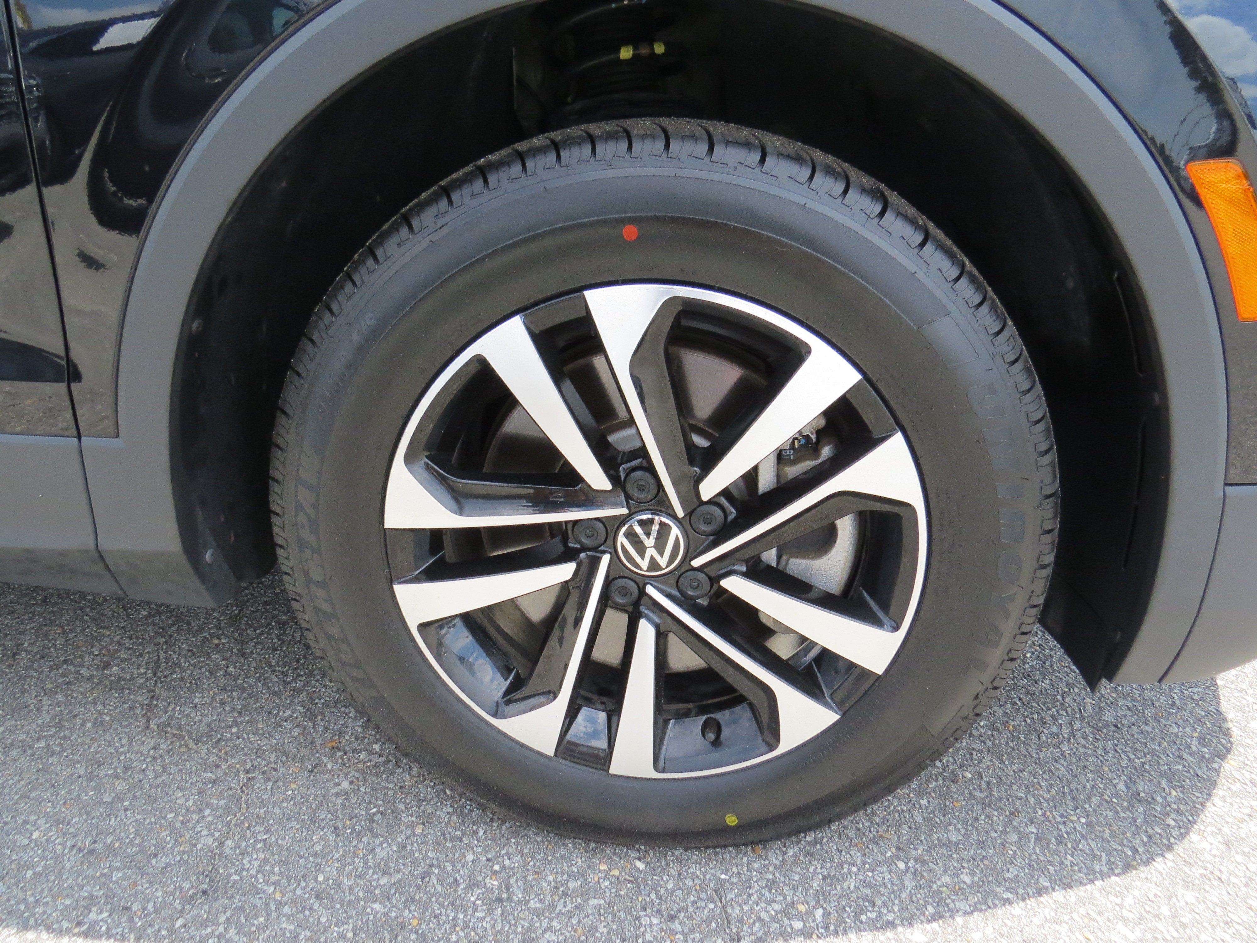 2023 Volkswagen Tiguan S