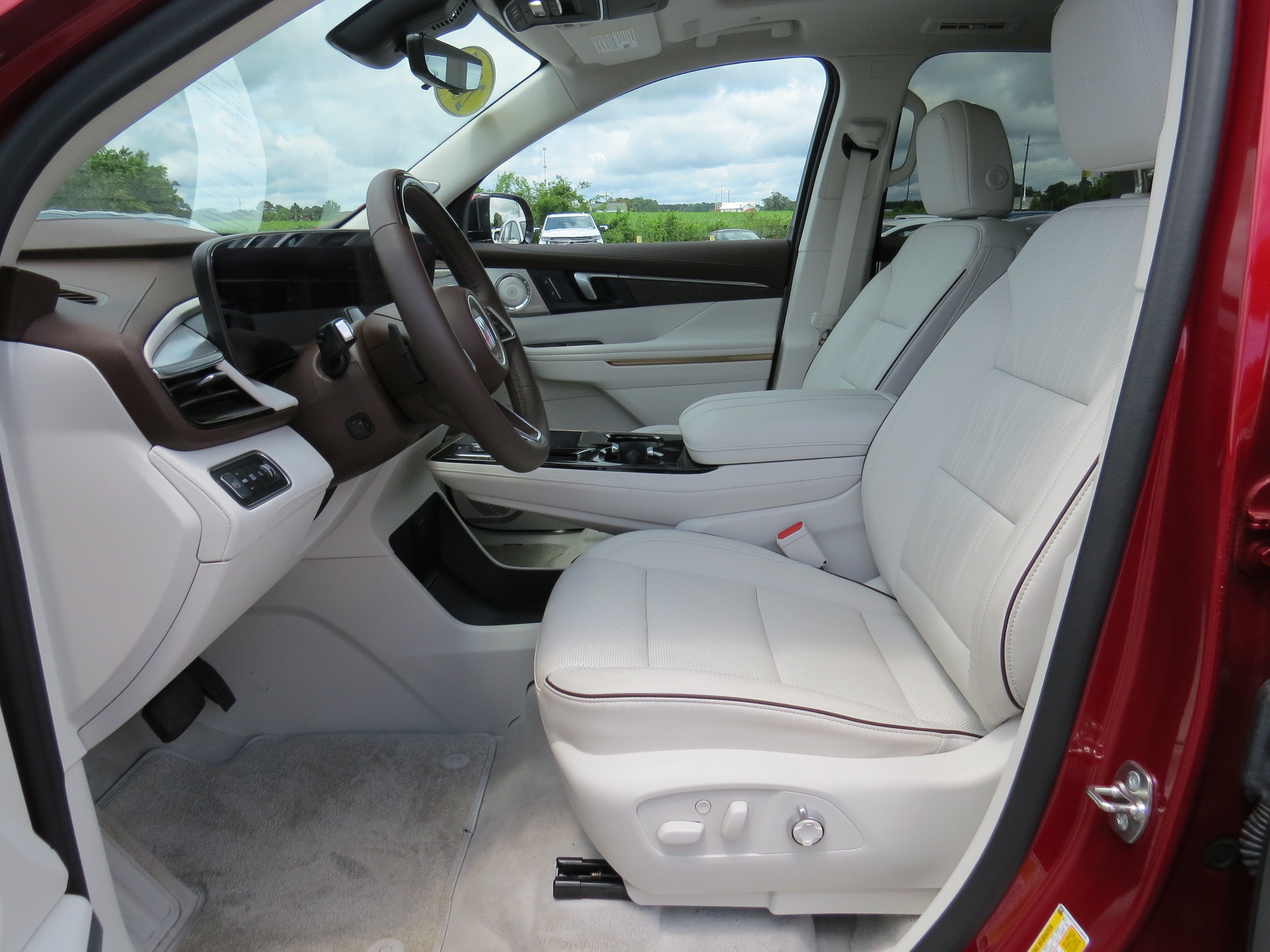 2025 Buick Enclave Avenir