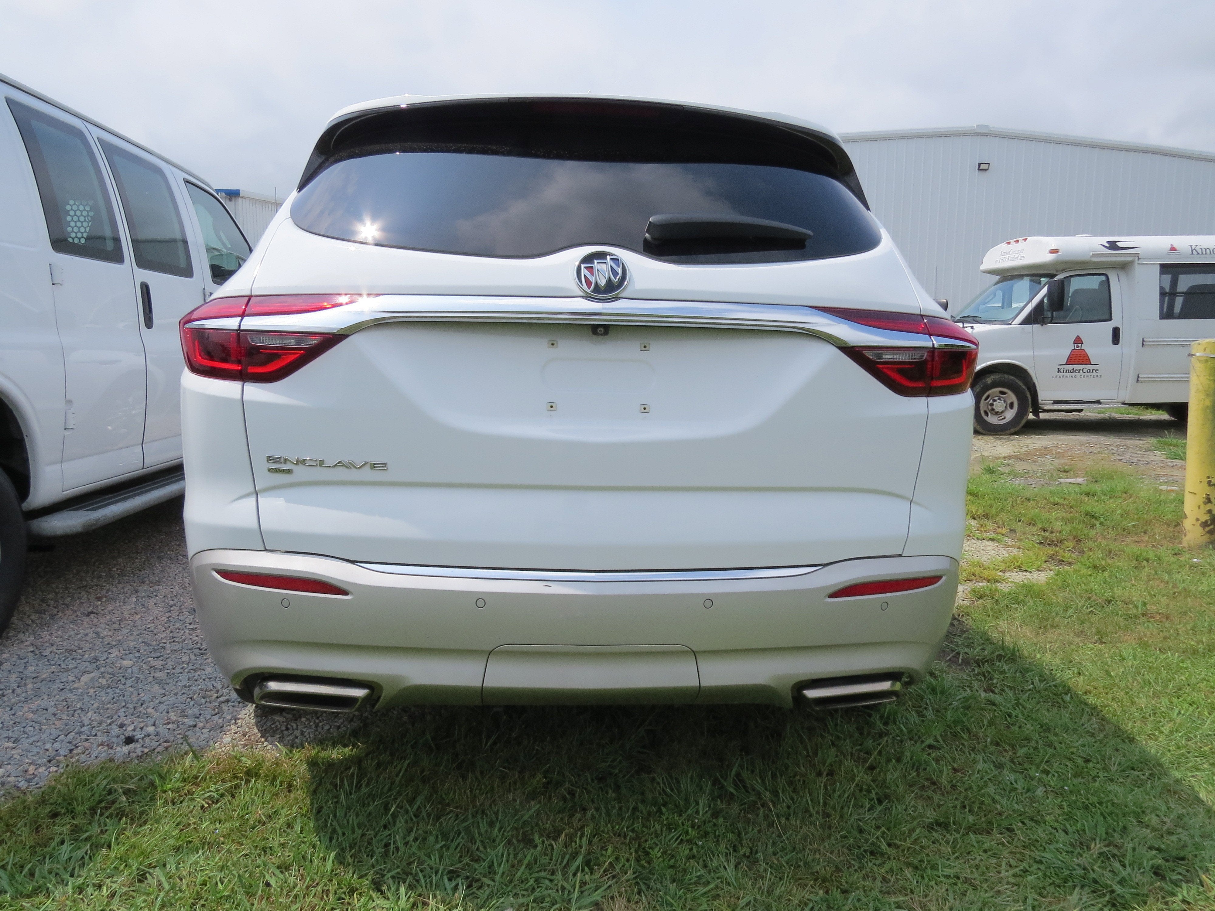 2021 Buick Enclave Essence