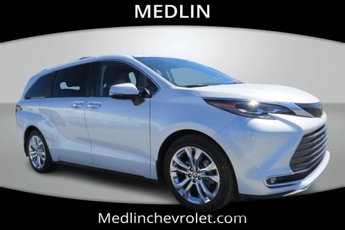 2024 Toyota Sienna Platinum