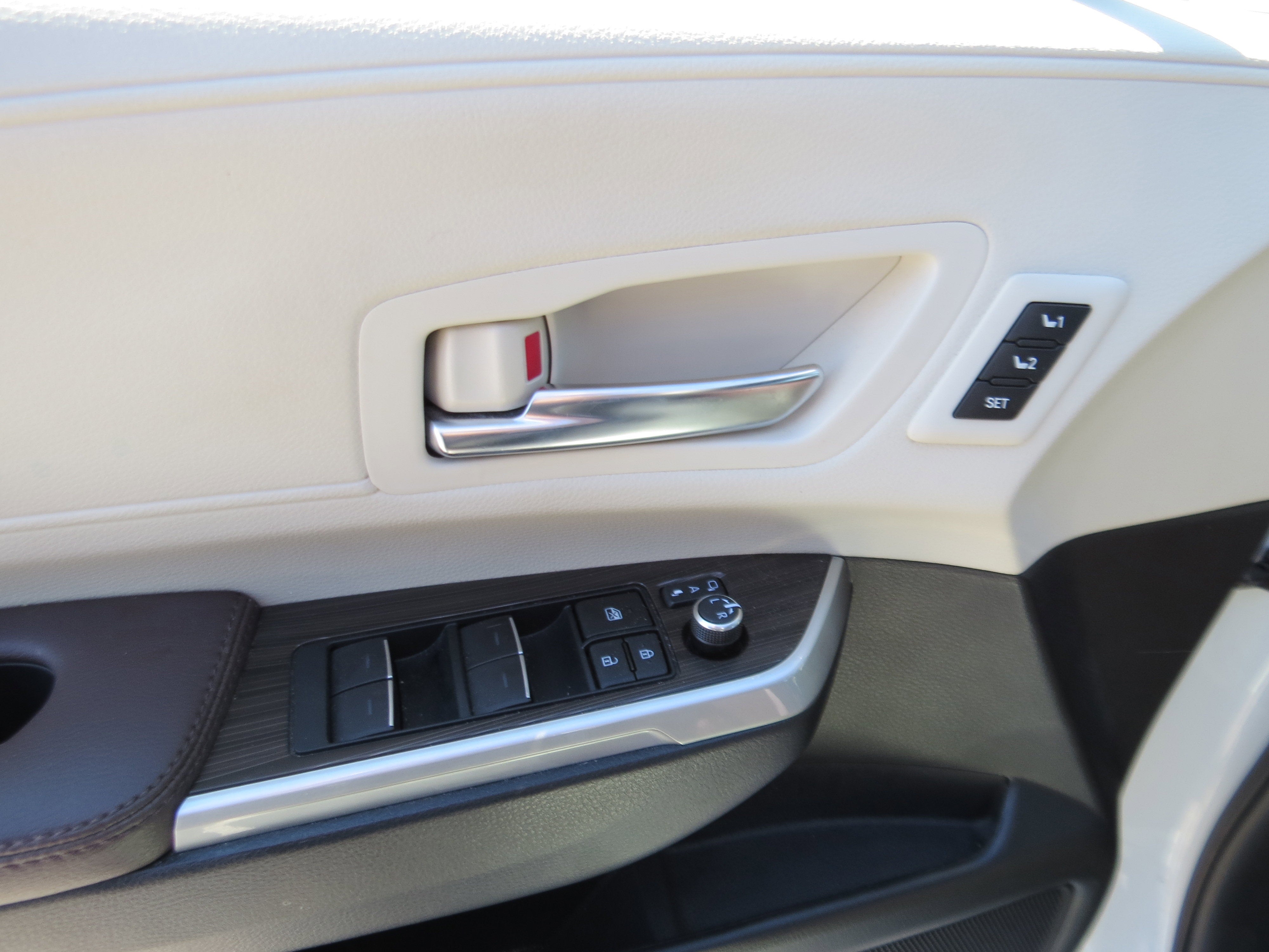 2024 Toyota Sienna Platinum