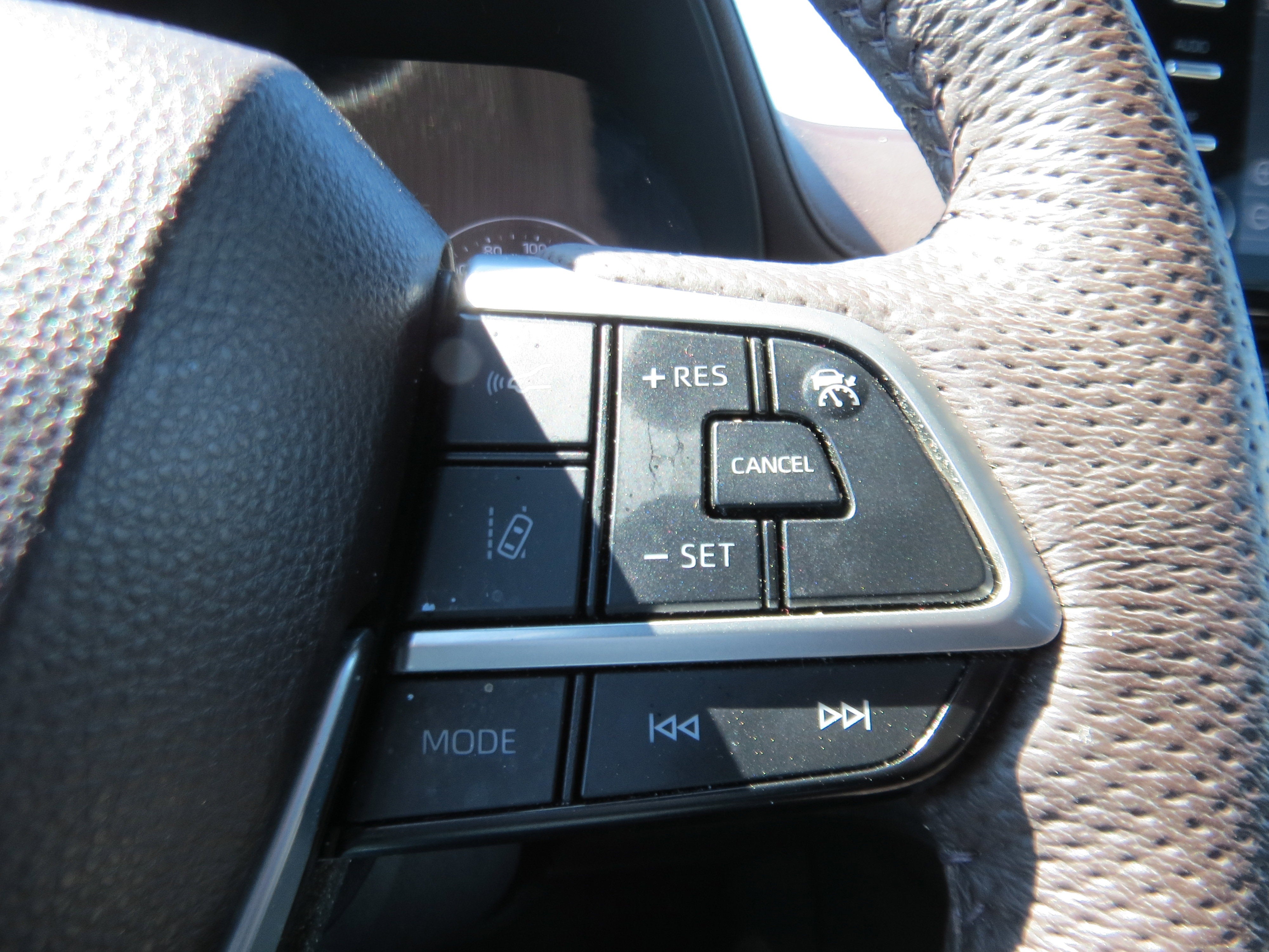 2024 Toyota Sienna Platinum