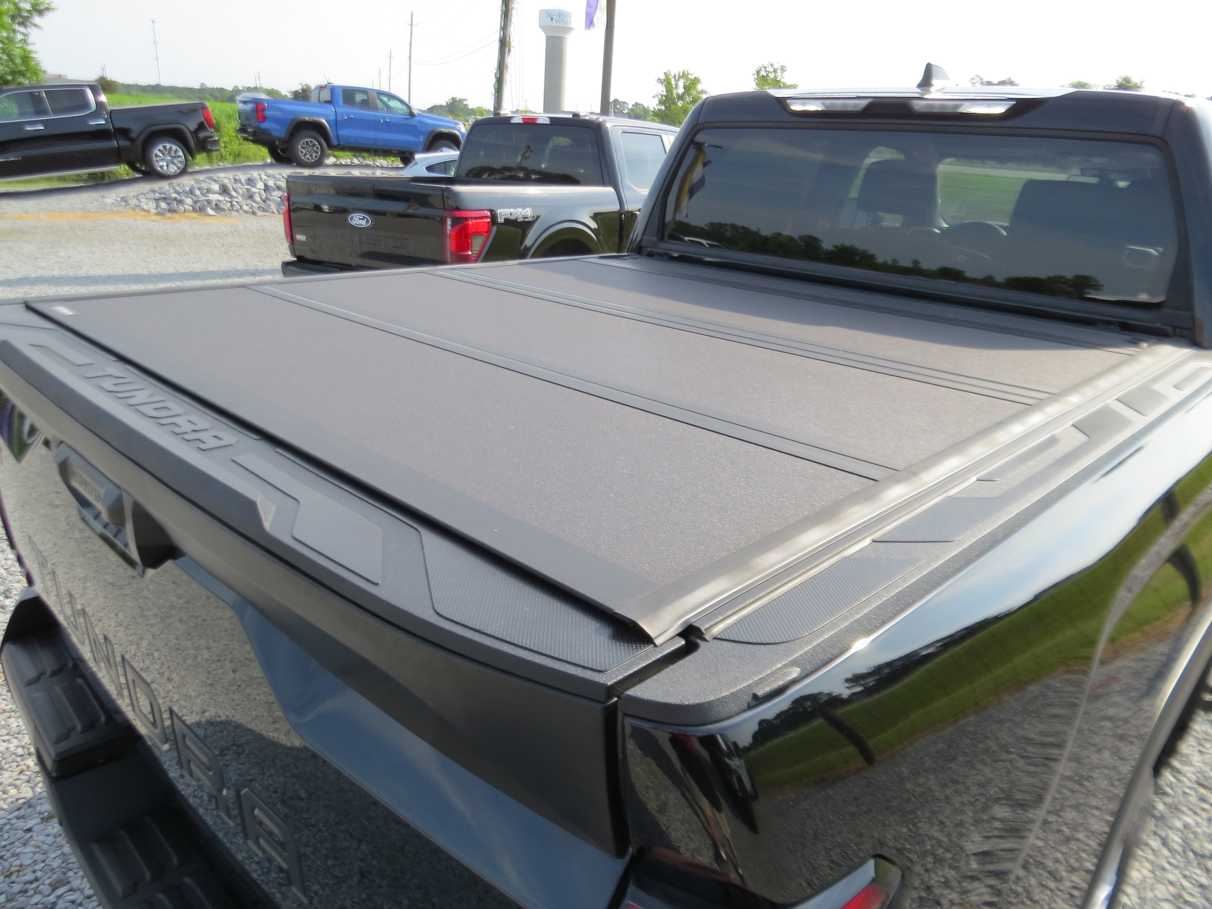 2024 Toyota Tundra 4WD SR5