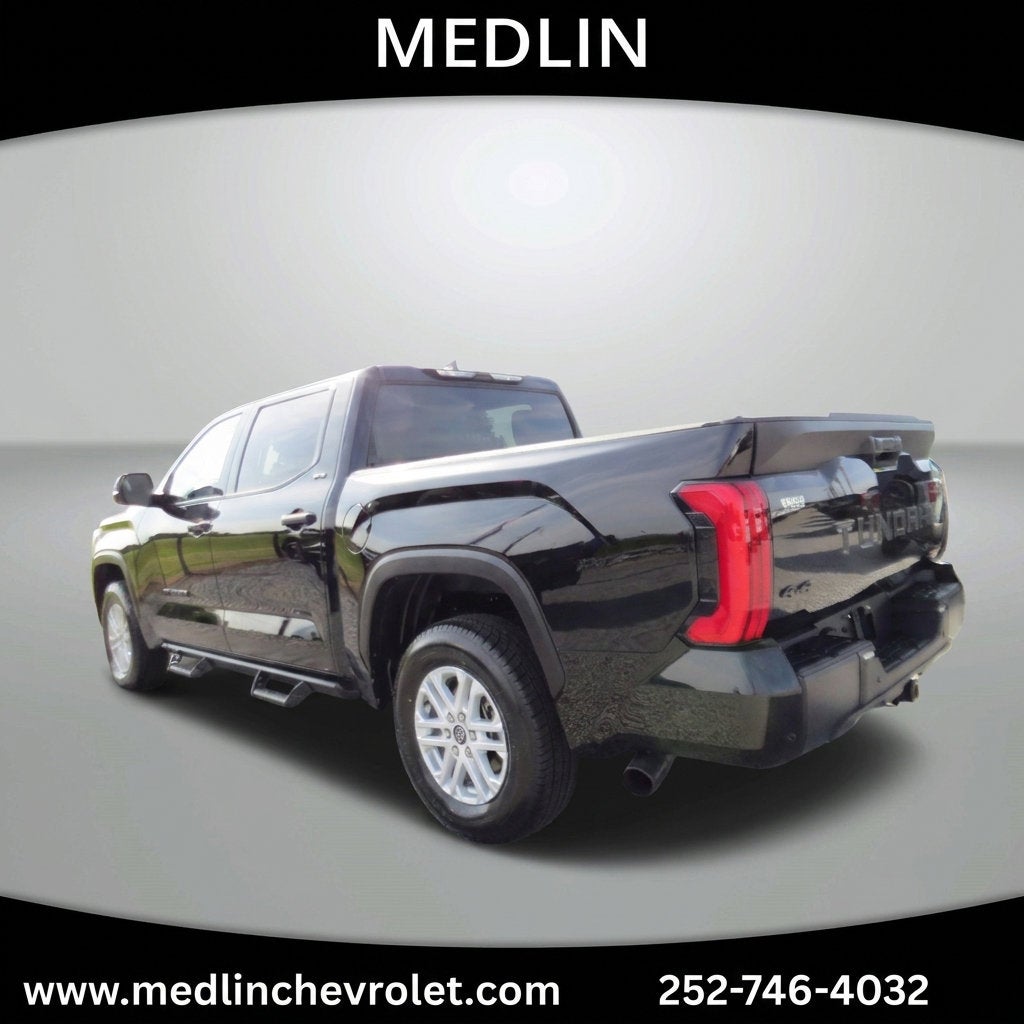 2024 Toyota Tundra 4WD SR5