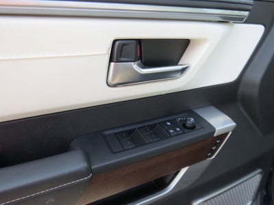 2025 Toyota Sequoia SR5
