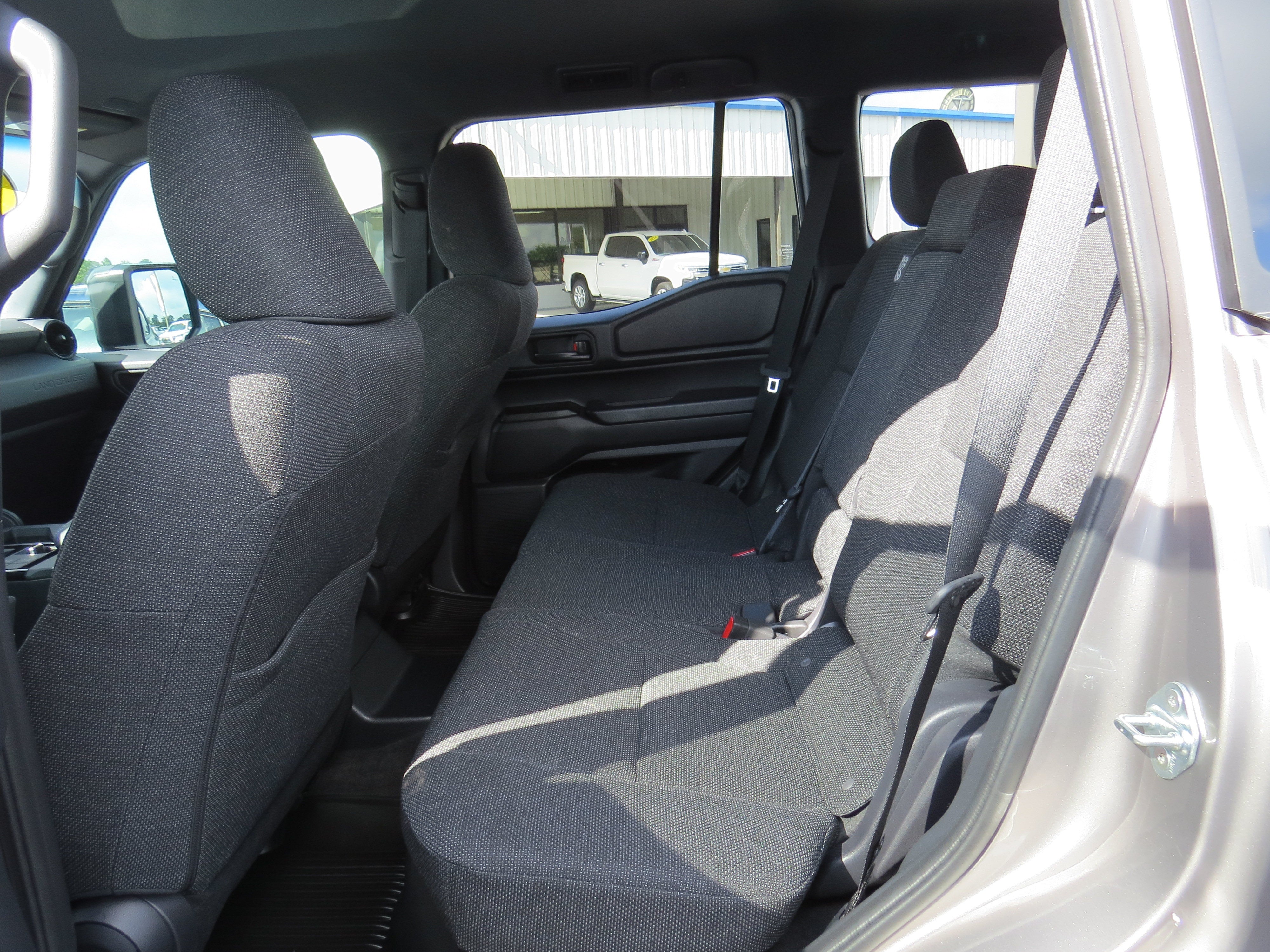 2024 Toyota Land Cruiser 4WD (Natl)