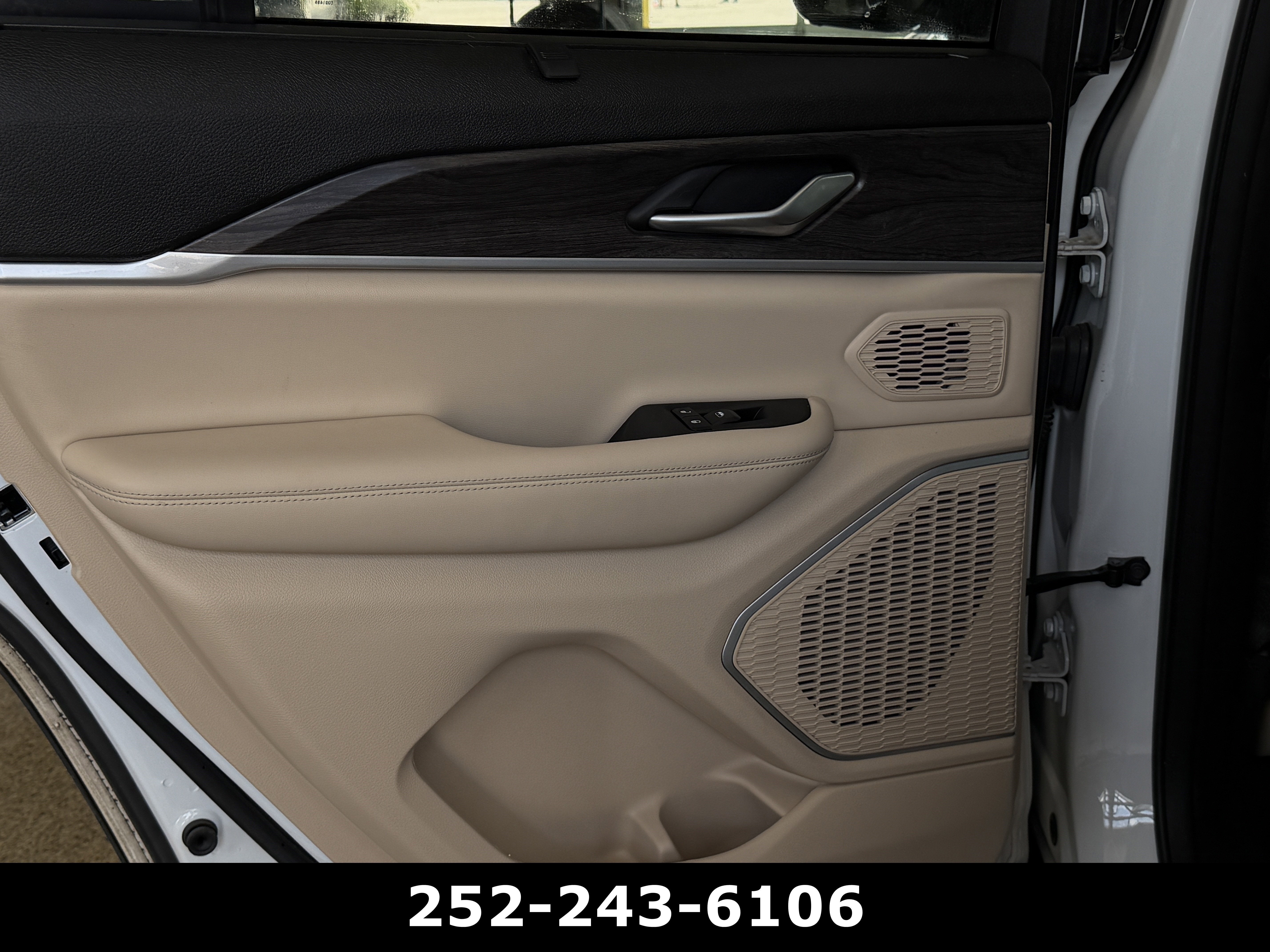 2022 Jeep Grand Cherokee 4xe 4x4