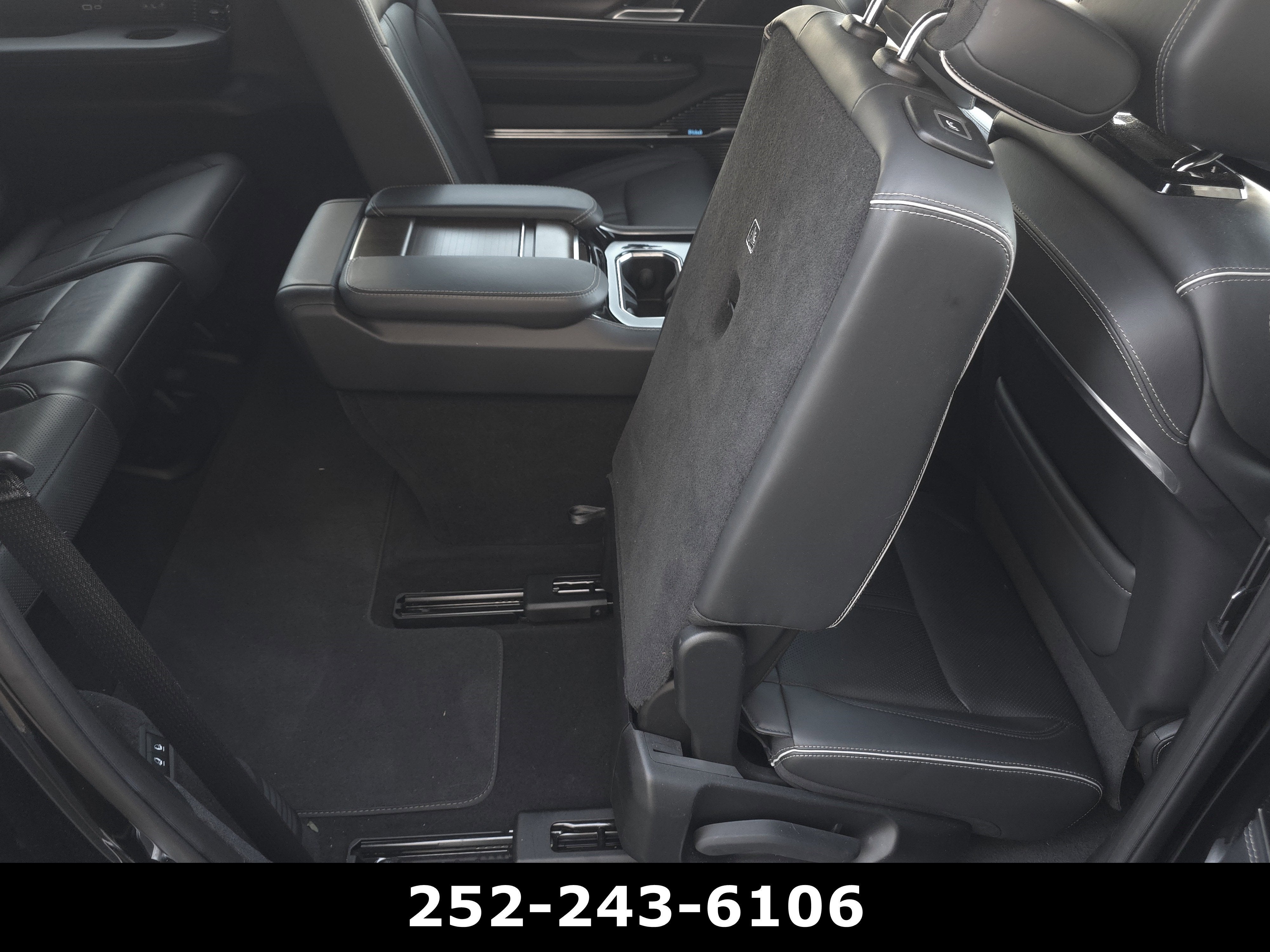 2022 Jeep Grand Wagoneer Series II