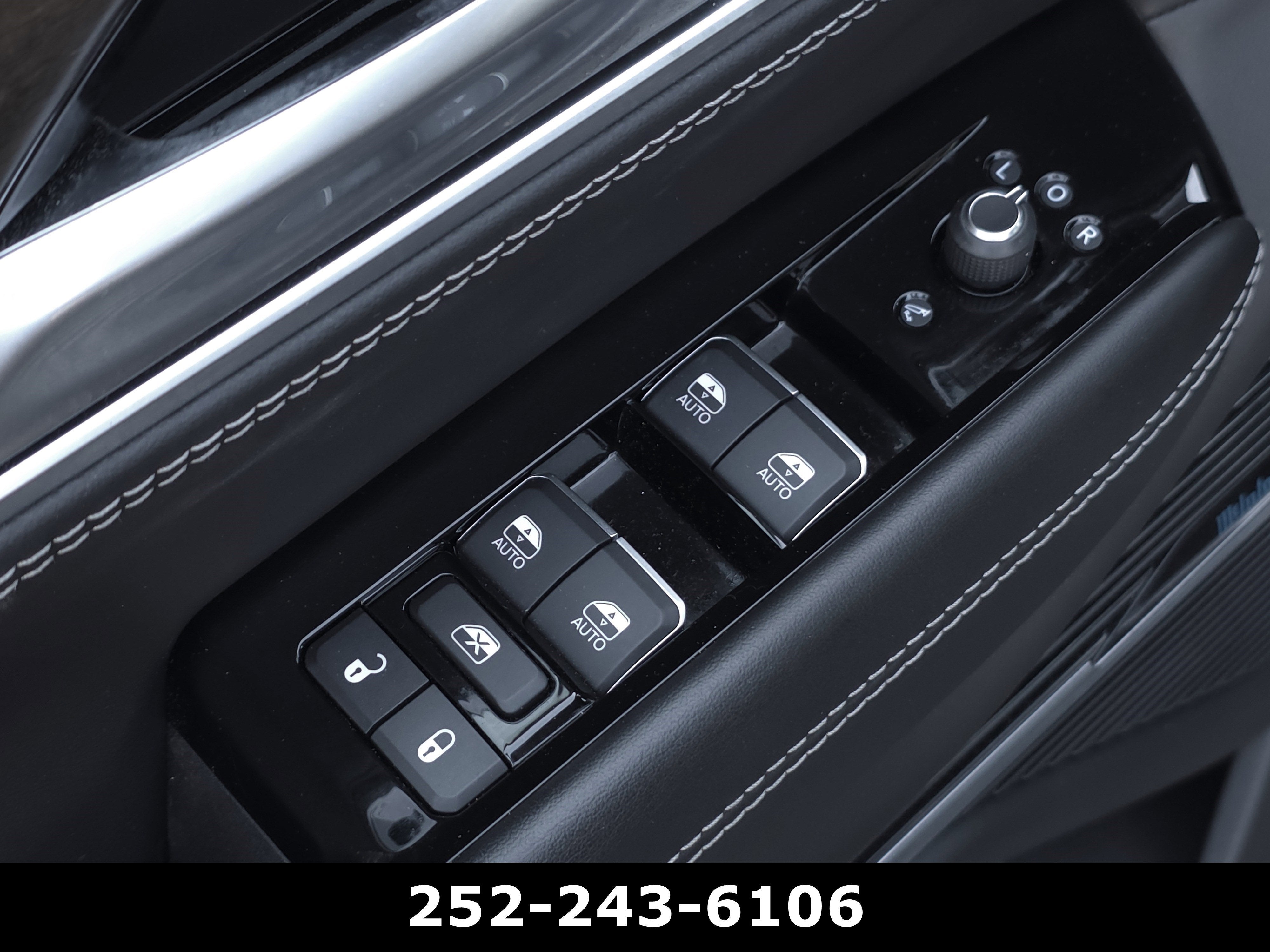 2022 Jeep Grand Wagoneer Series II