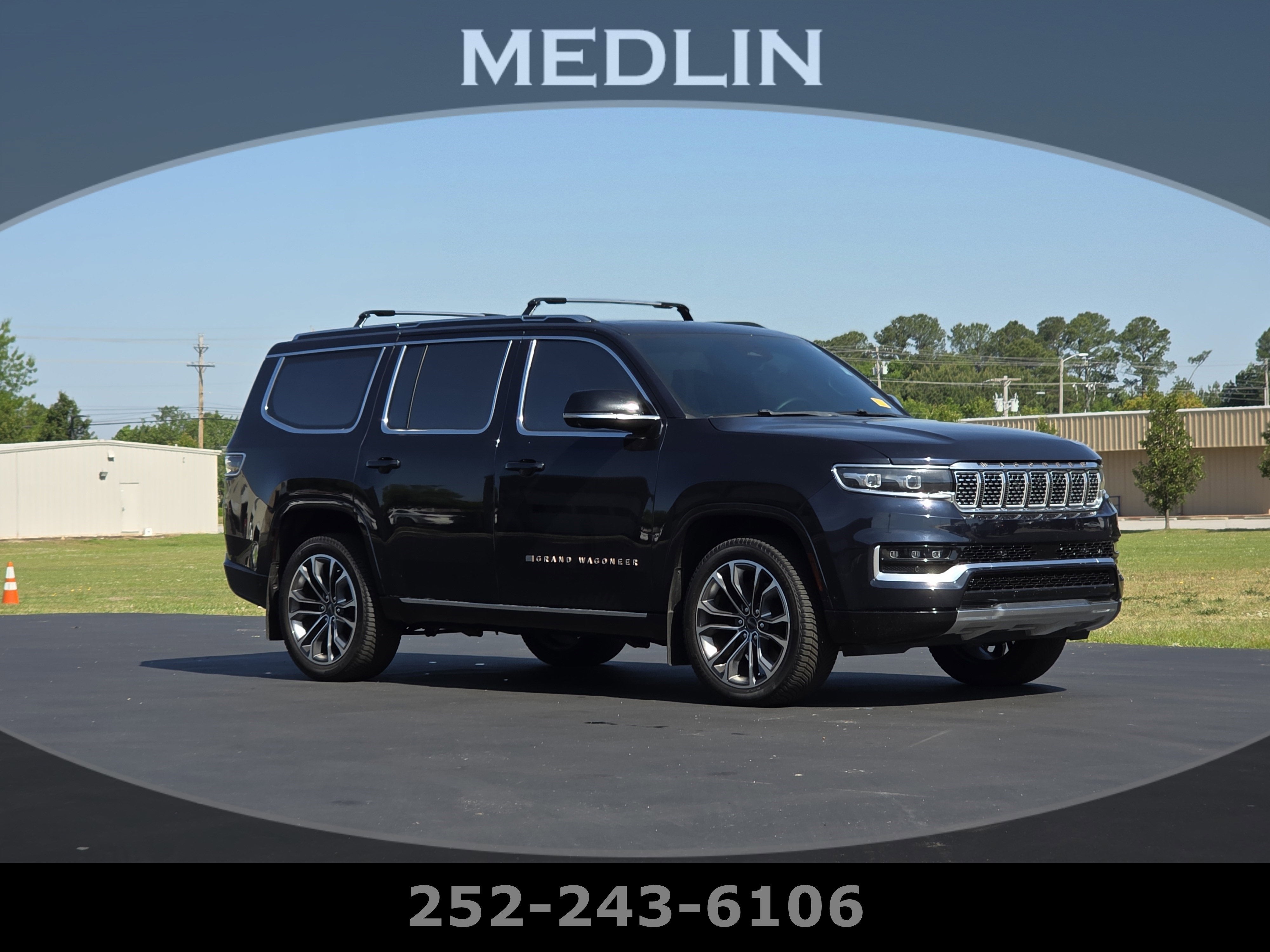 2023 Jeep Grand Wagoneer Series III 4WD's photo