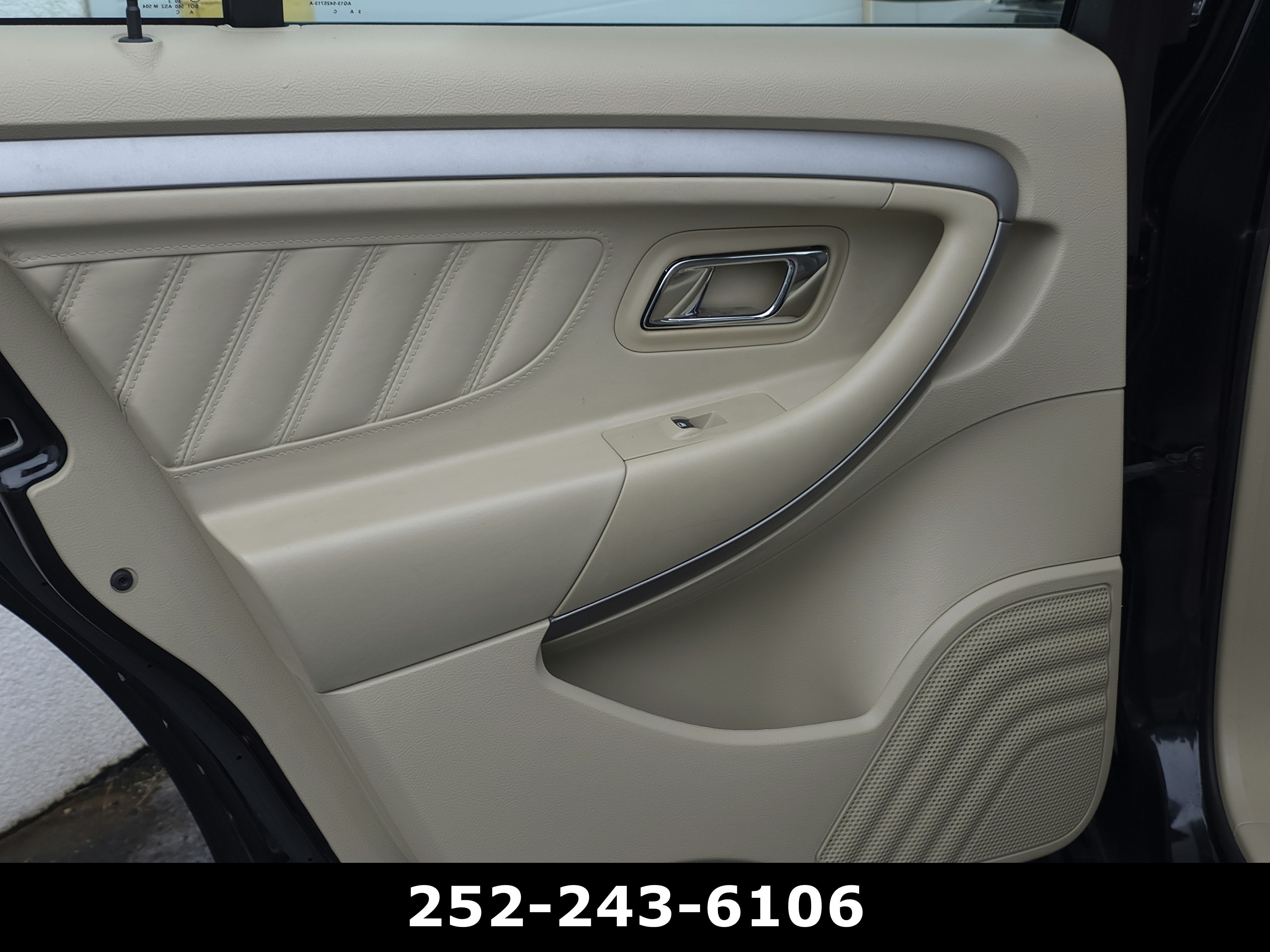 2014 Ford Taurus SEL