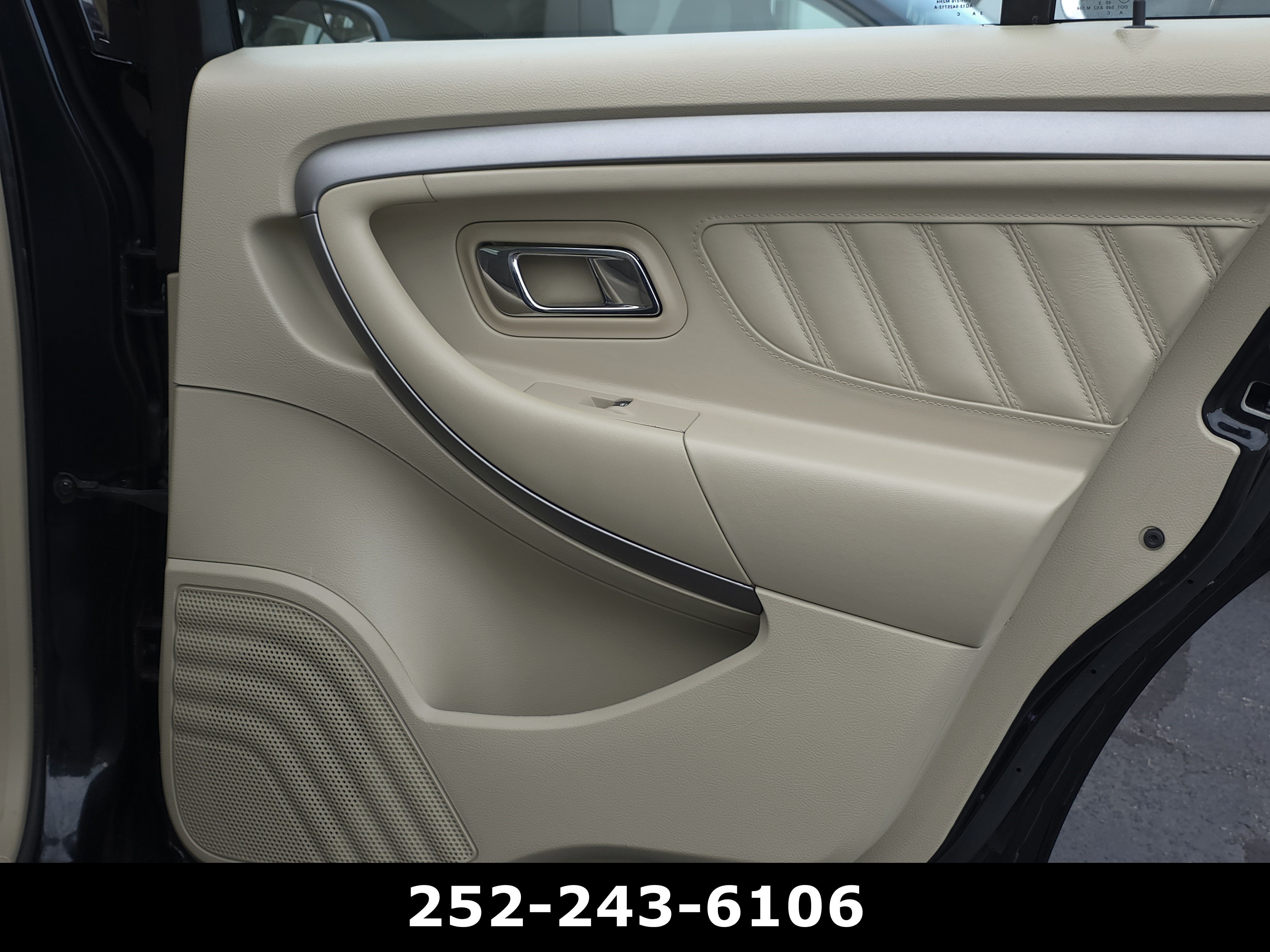 2014 Ford Taurus SEL