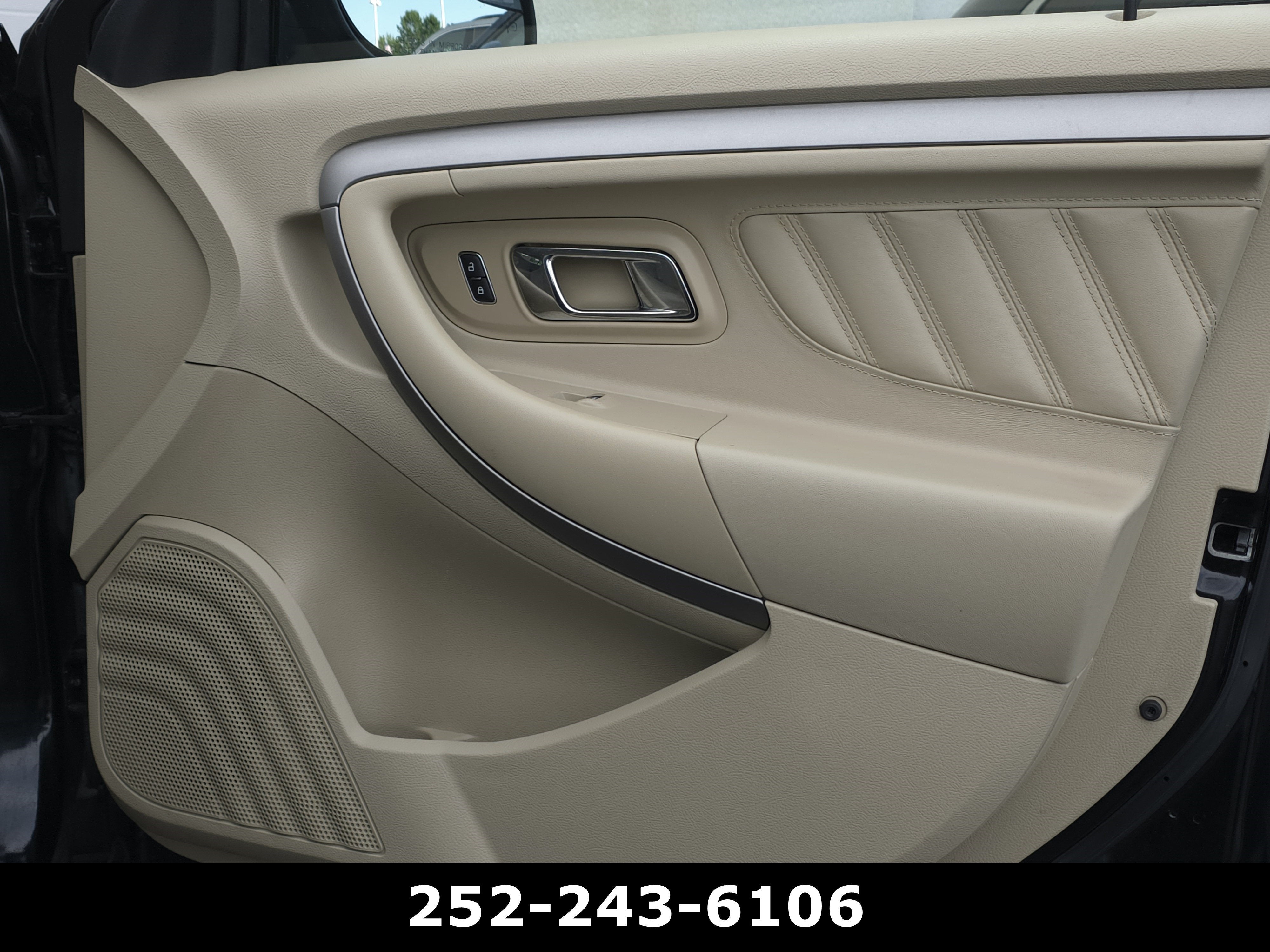 2014 Ford Taurus SEL