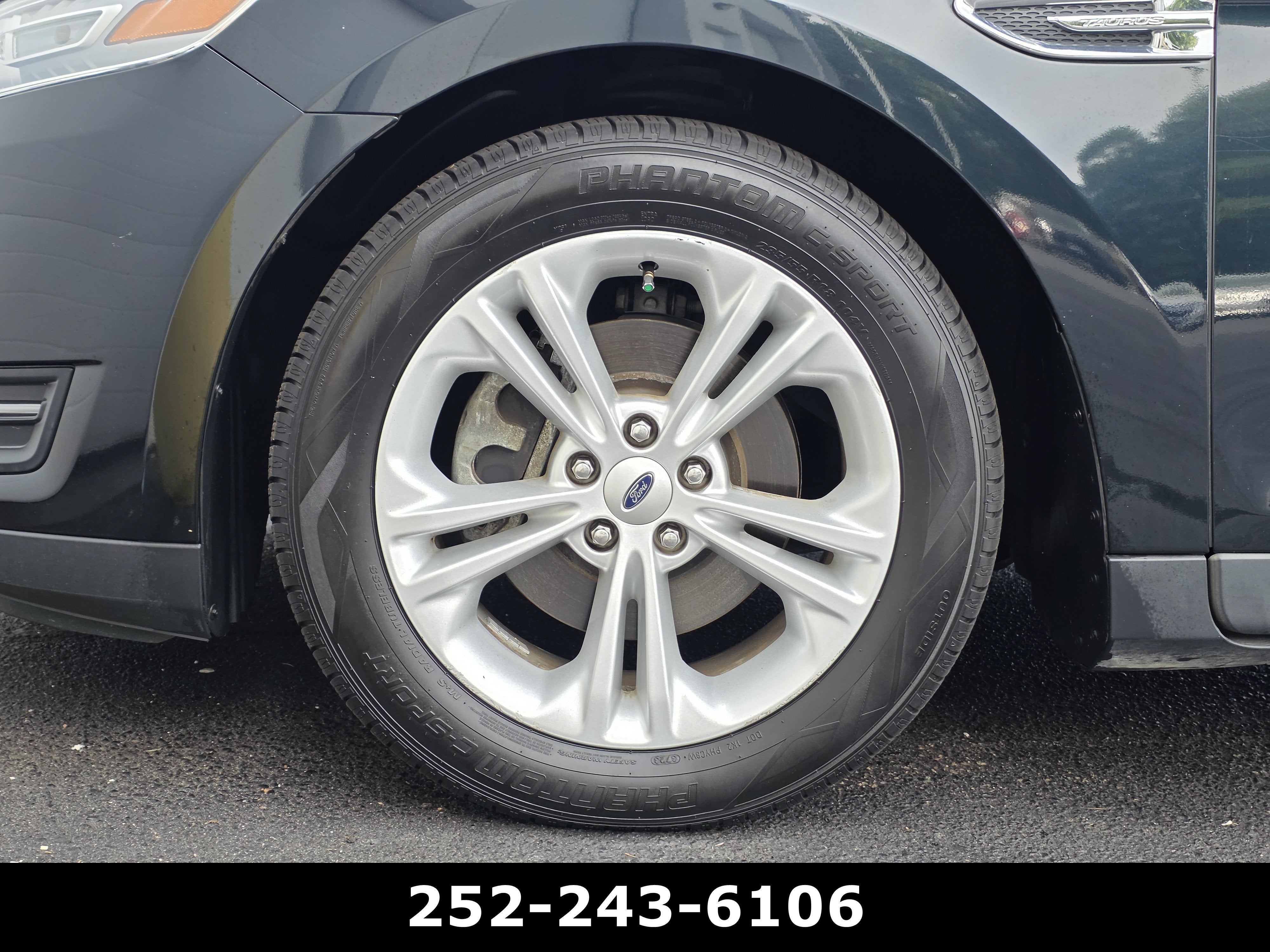 2014 Ford Taurus SEL