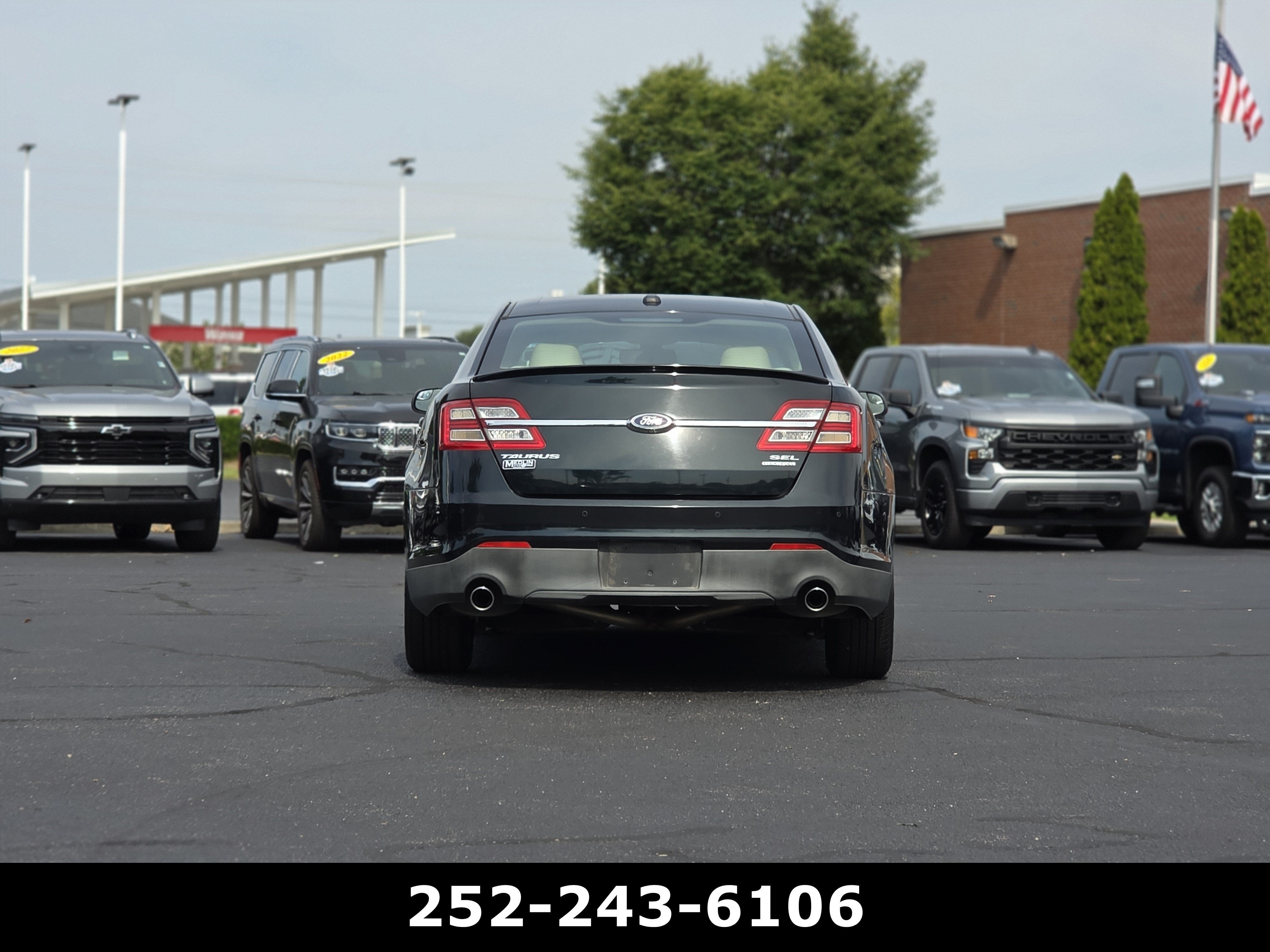 2014 Ford Taurus SEL