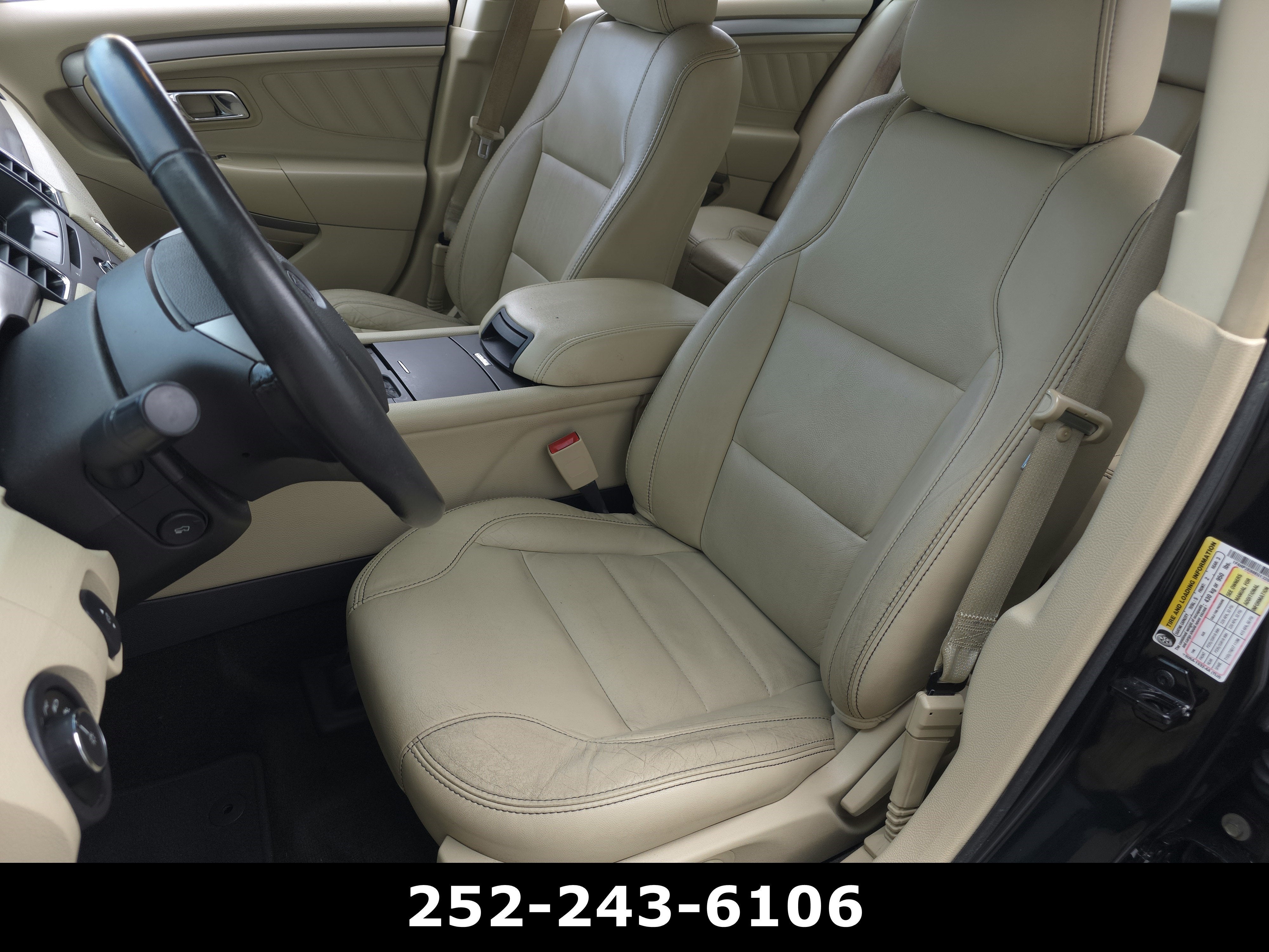 2014 Ford Taurus SEL