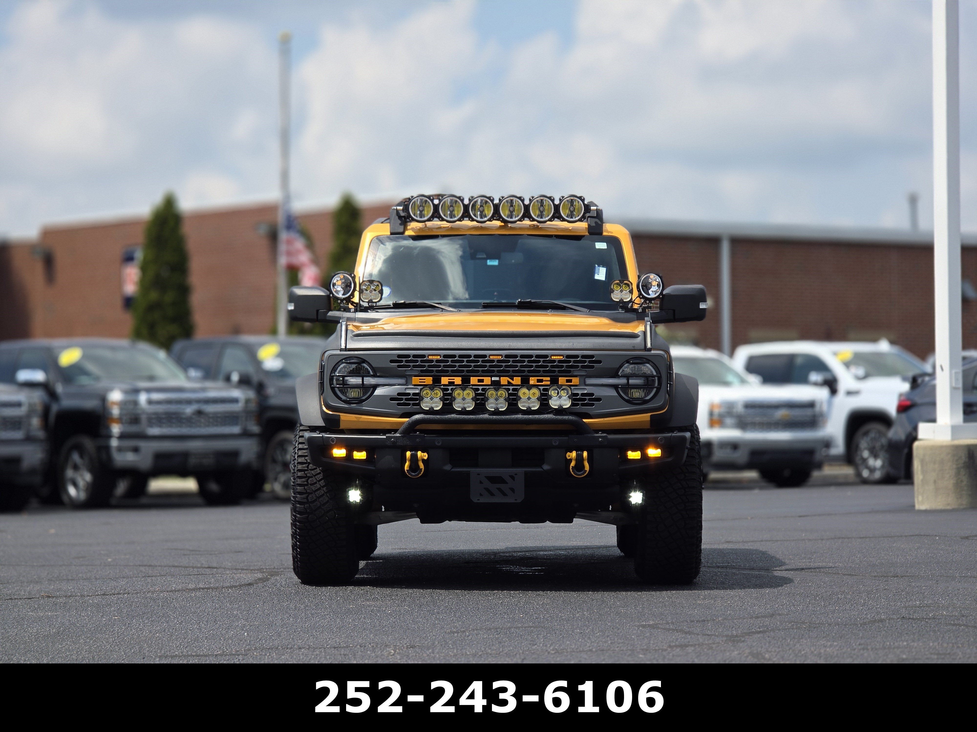 2021 Ford Bronco Base