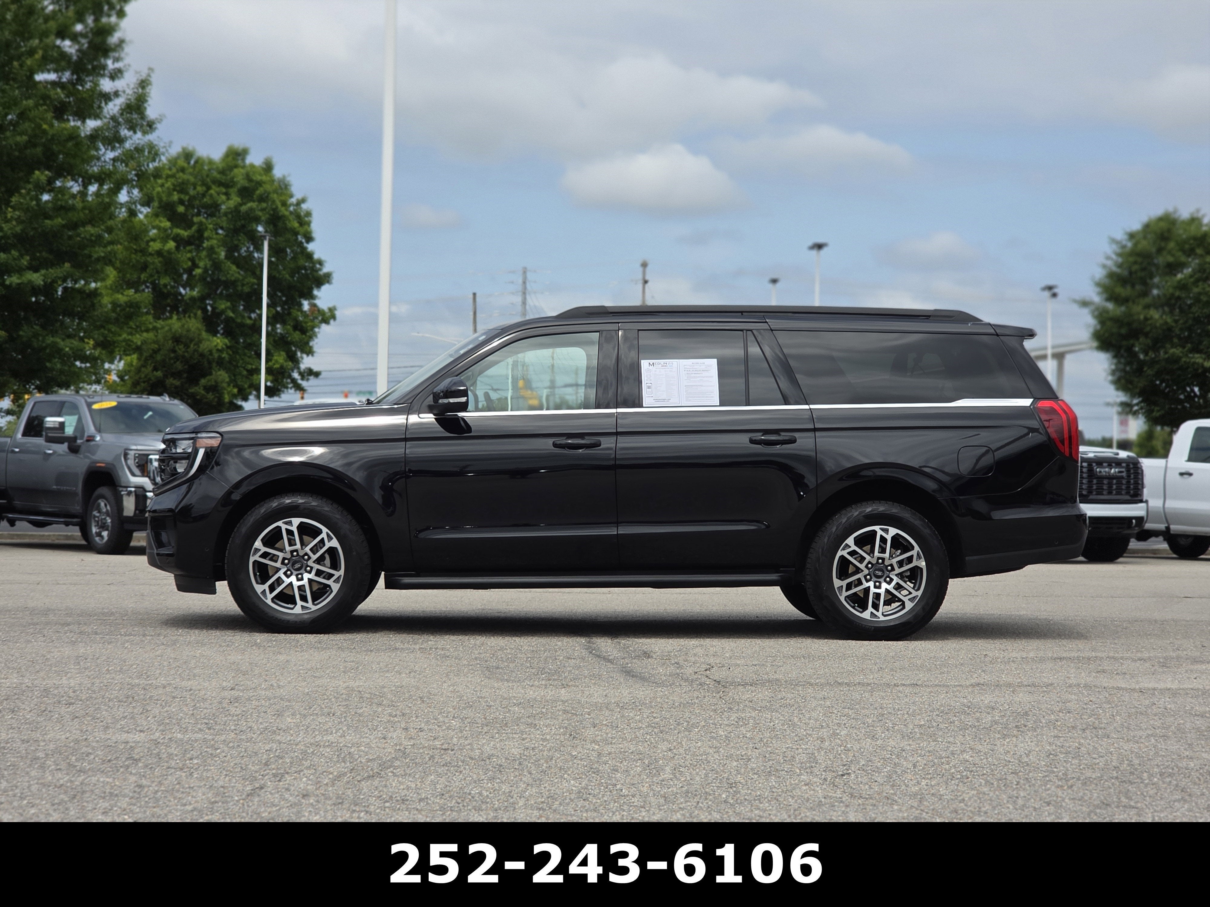 2025 Ford Expedition Max Active