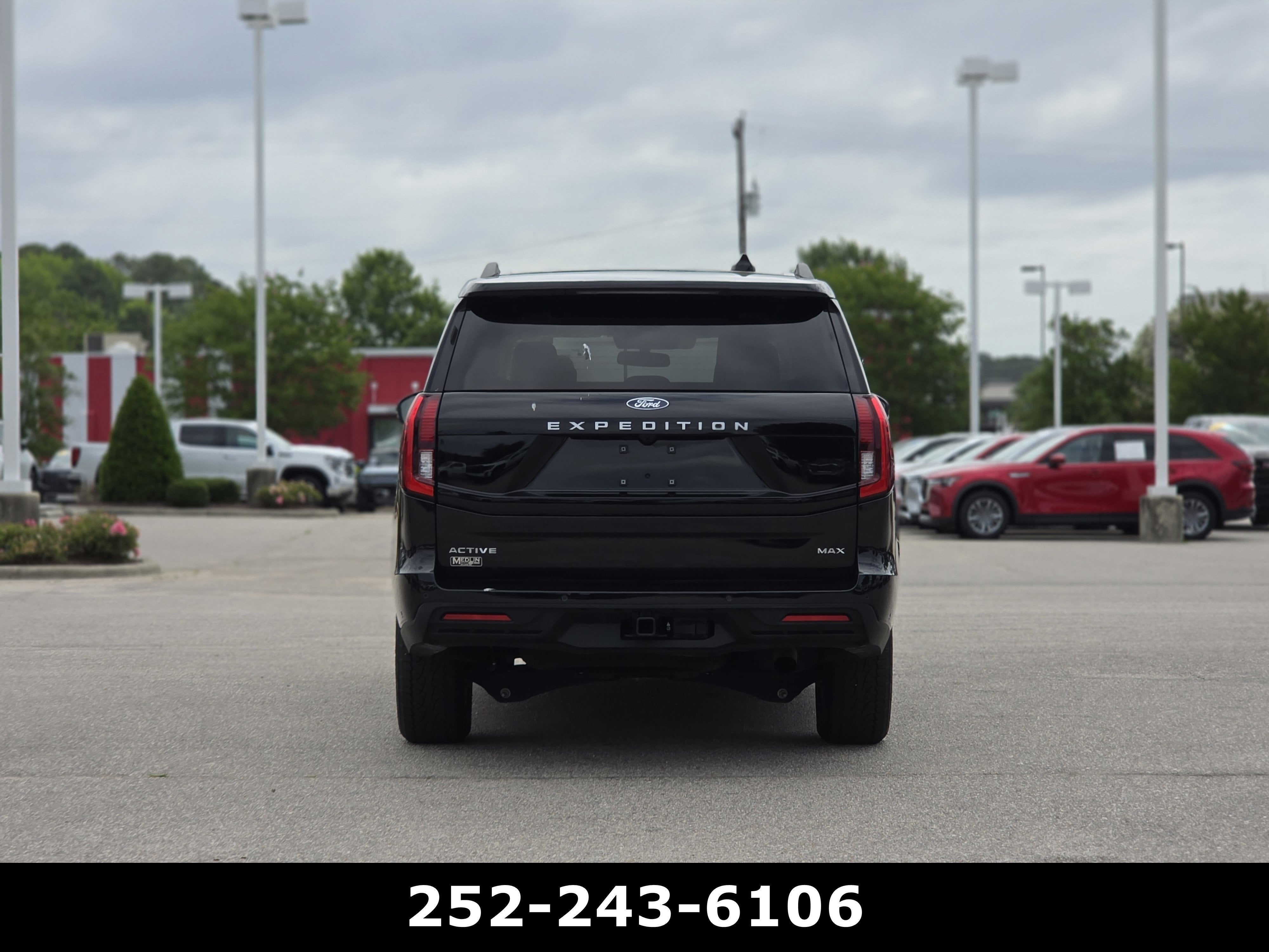 2025 Ford Expedition Max Active