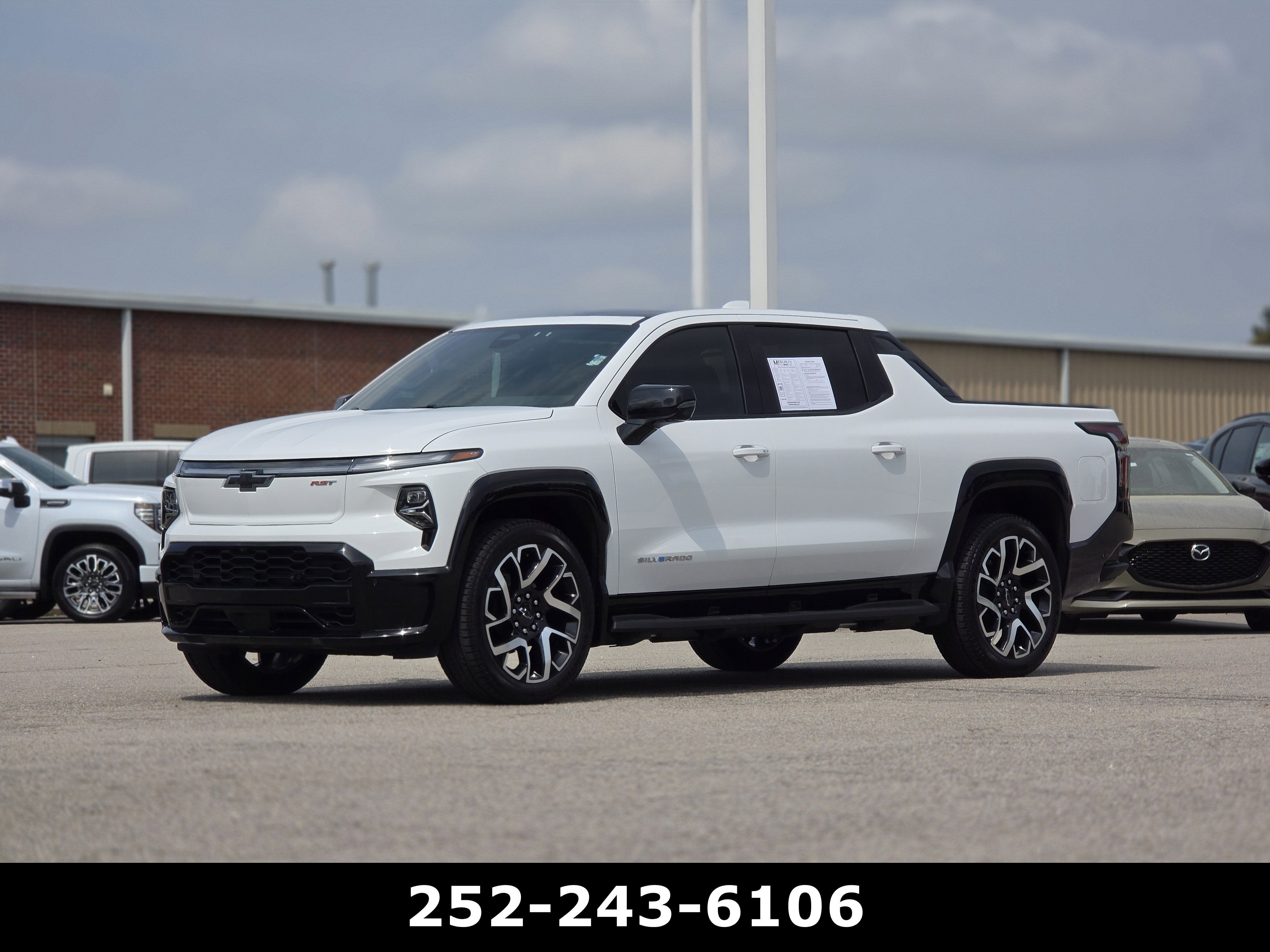 2025 Chevrolet Silverado EV RST - Max Range